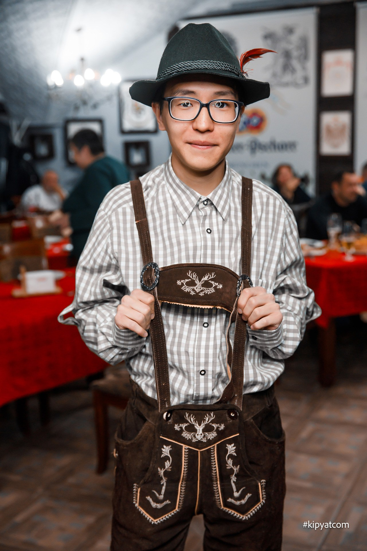 Поиск. Астана Кипятком