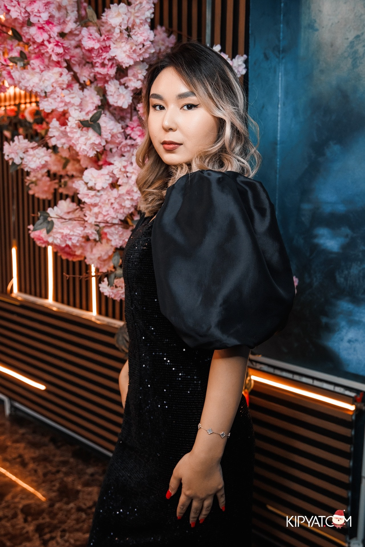 Поиск. Астана Кипятком