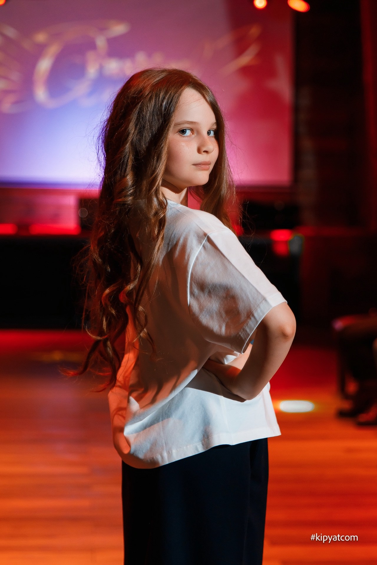 Розыгрыш iPhone 17 Pinta Достык 18. Астана Кипятком