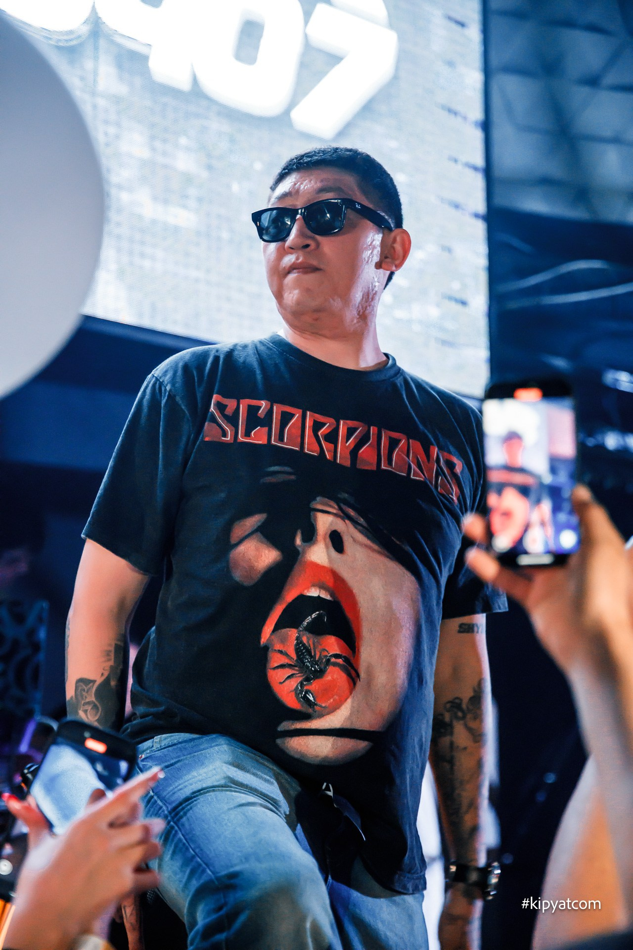 Поиск. Астана Кипятком