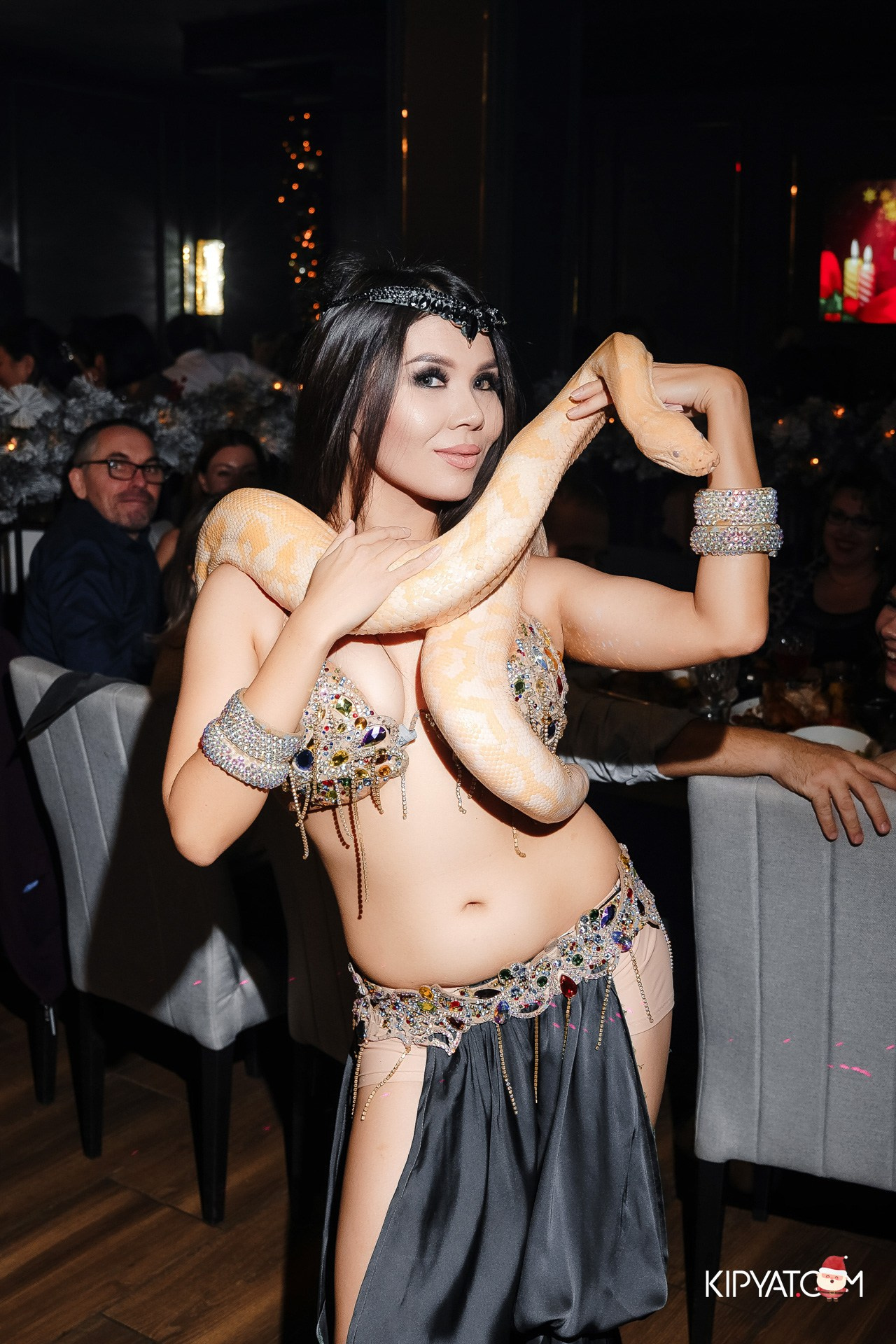 Поиск. Астана Кипятком