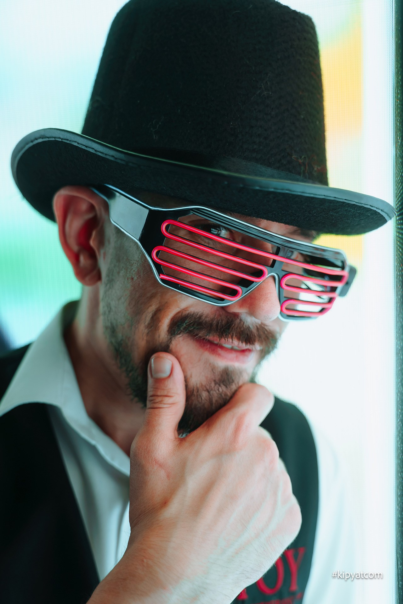 Поиск. Астана Кипятком