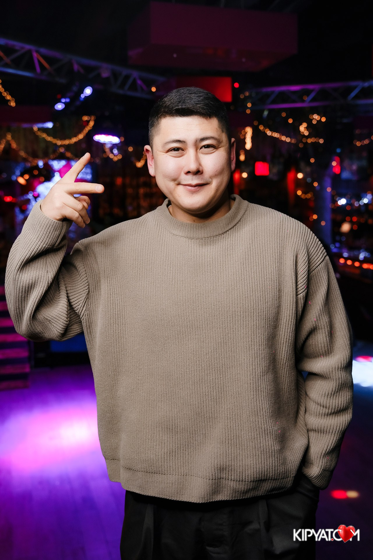 Поиск. Астана Кипятком