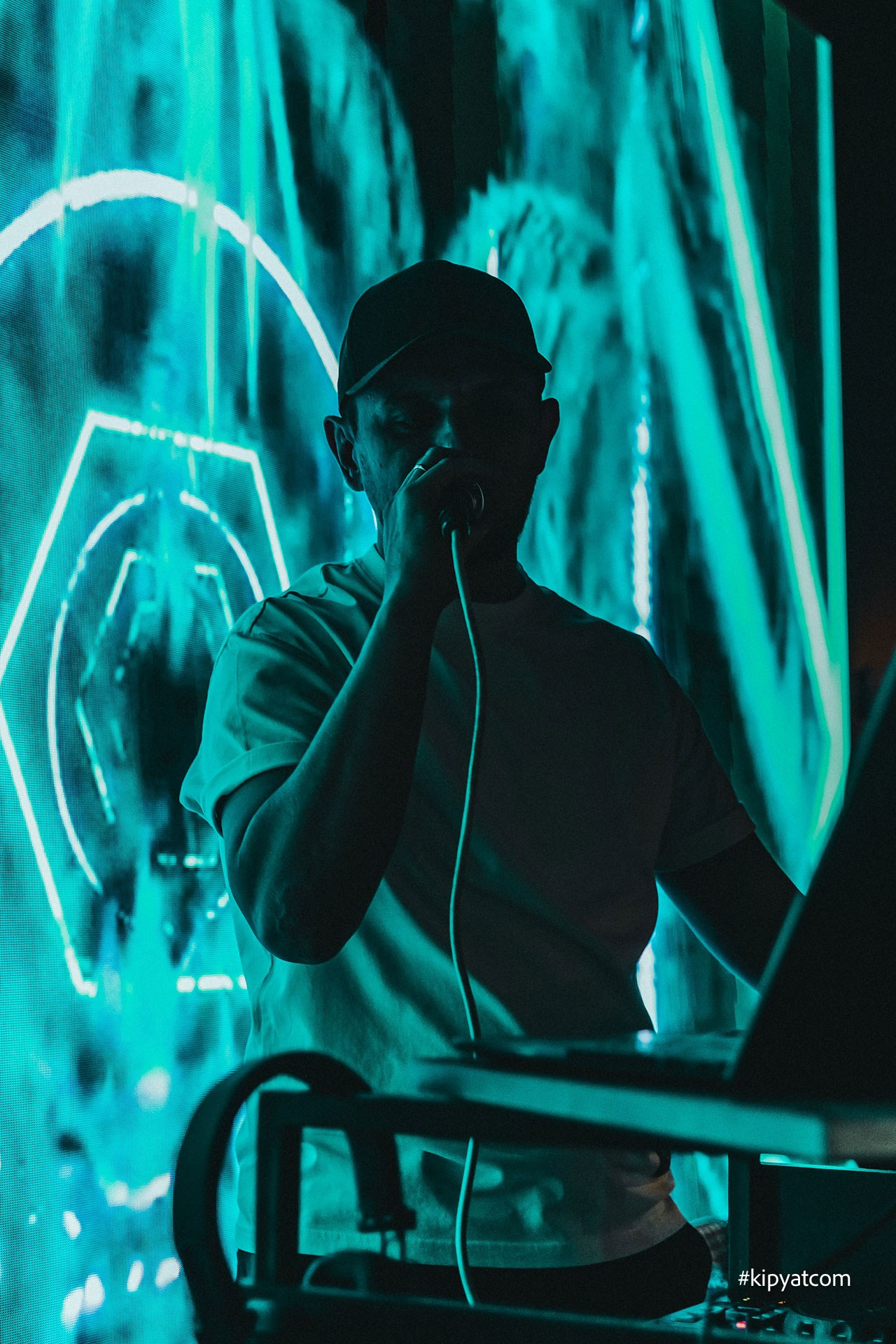 Поиск. Астана Кипятком