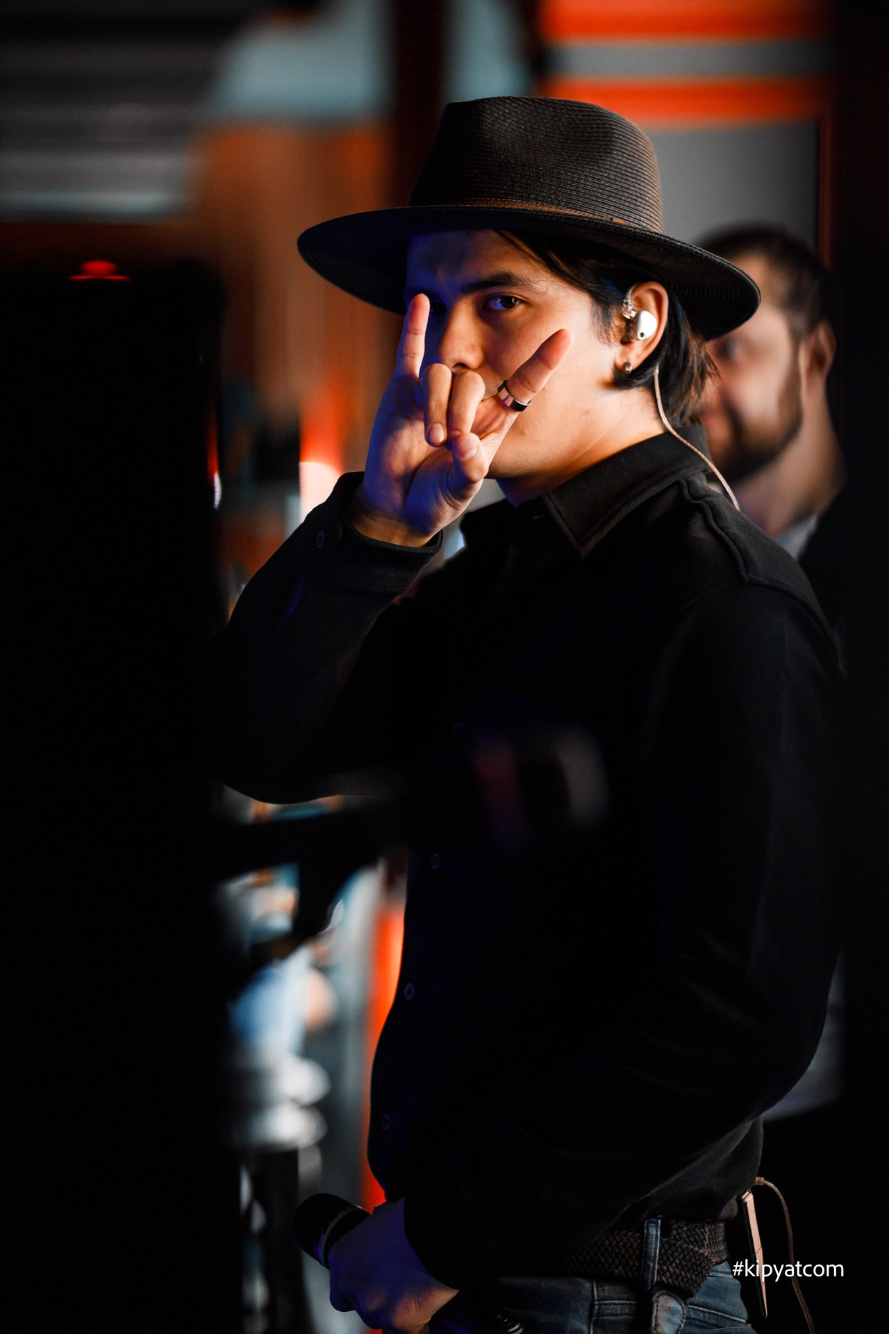 Поиск. Астана Кипятком