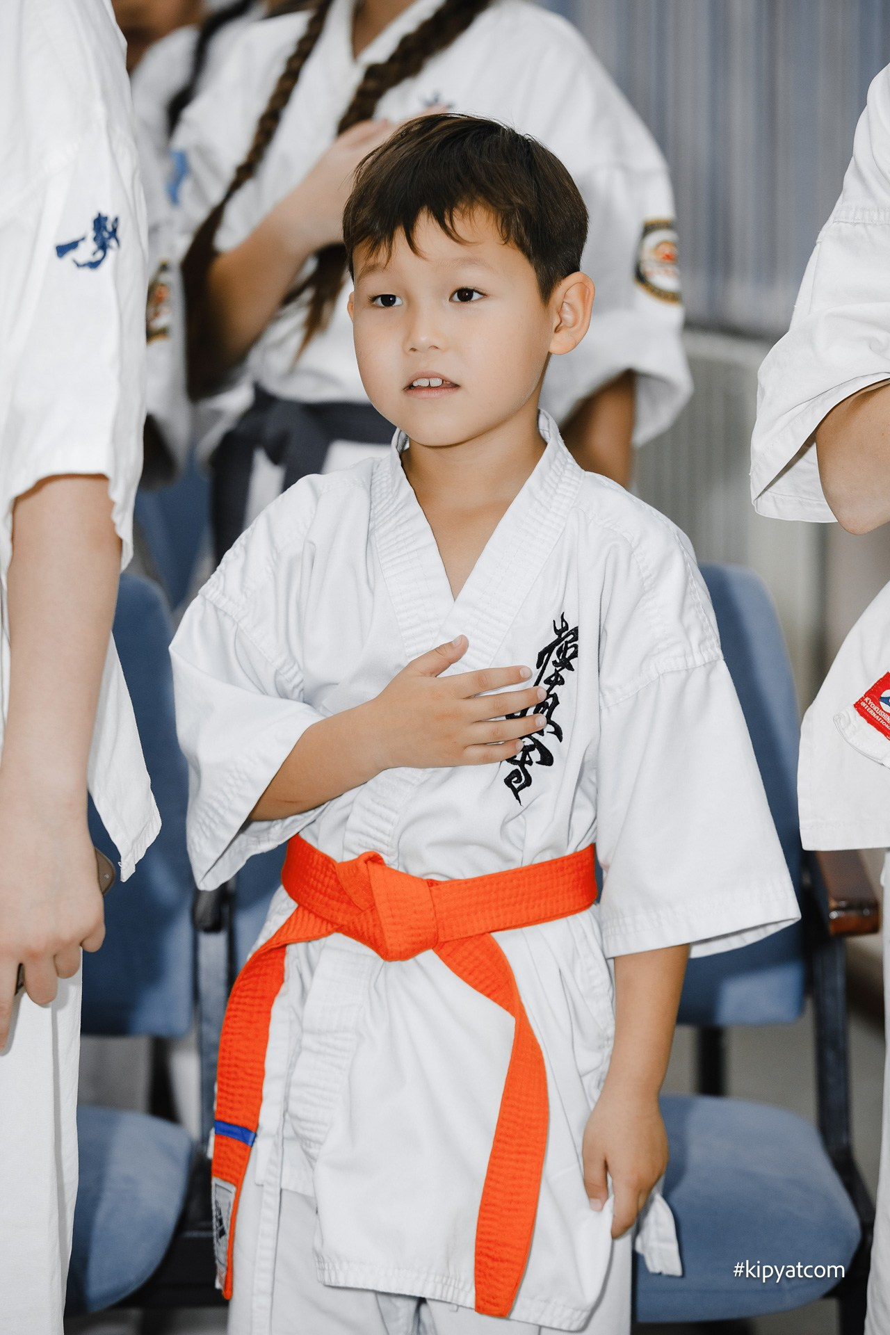 Поиск. Астана Кипятком