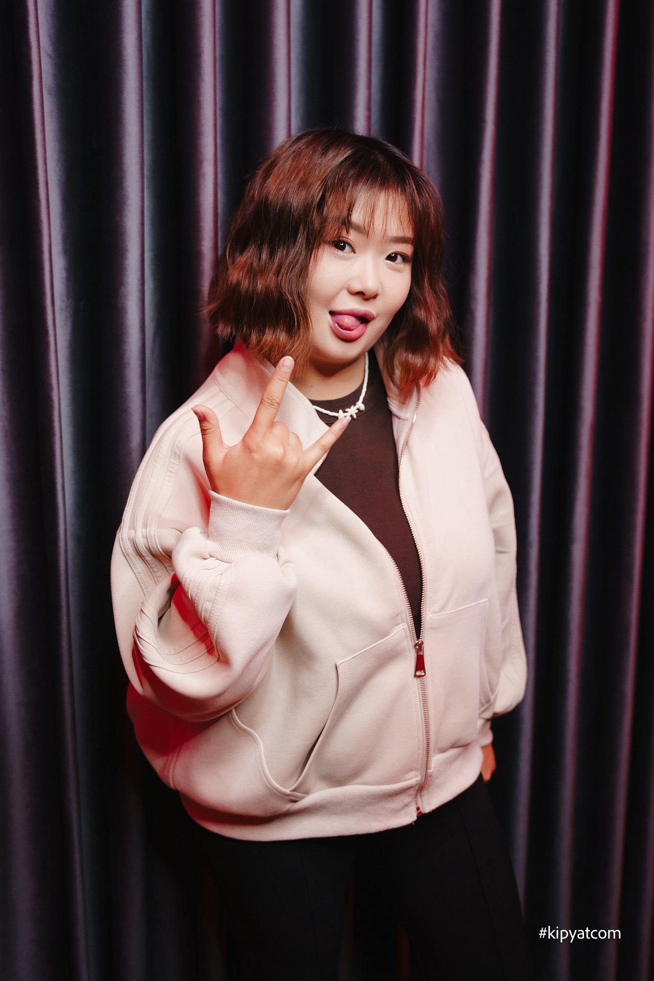 Поиск. Астана Кипятком