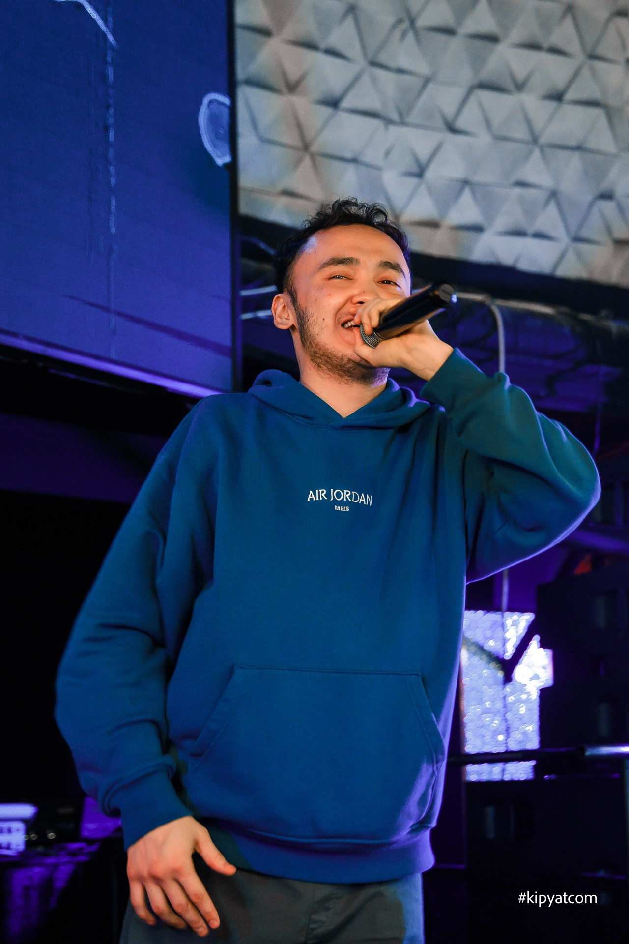 Поиск. Астана Кипятком