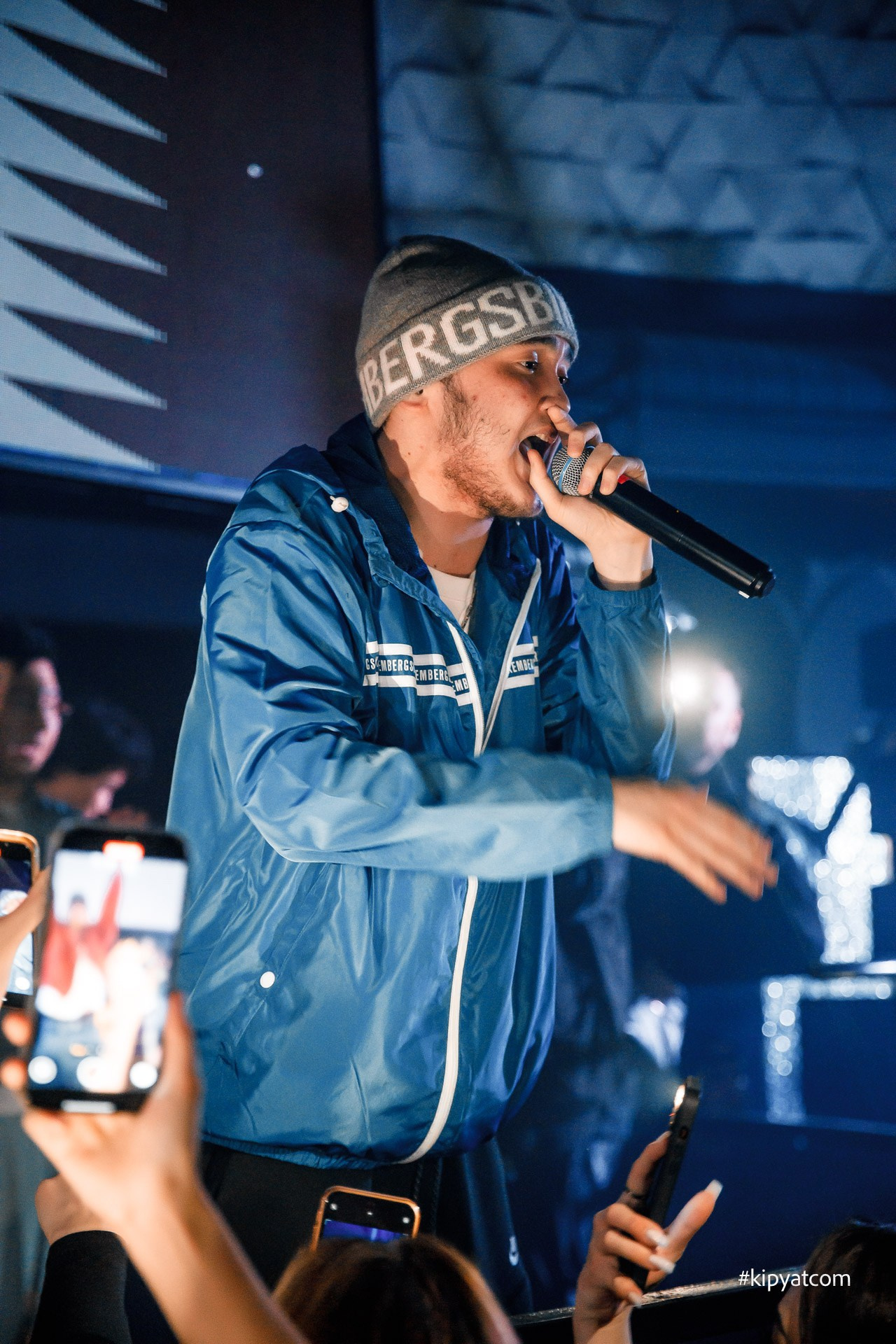 Поиск. Астана Кипятком