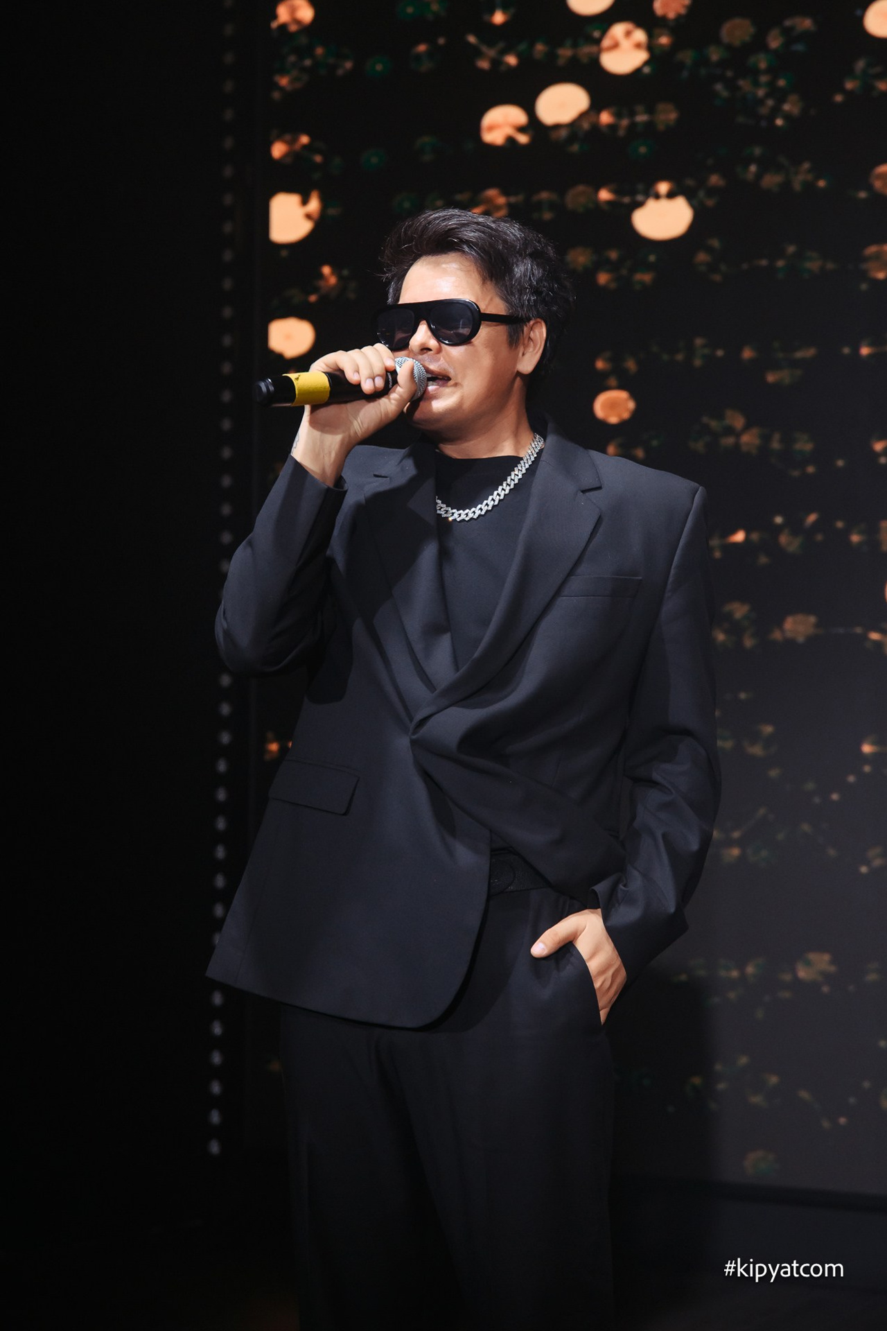 Поиск. Астана Кипятком