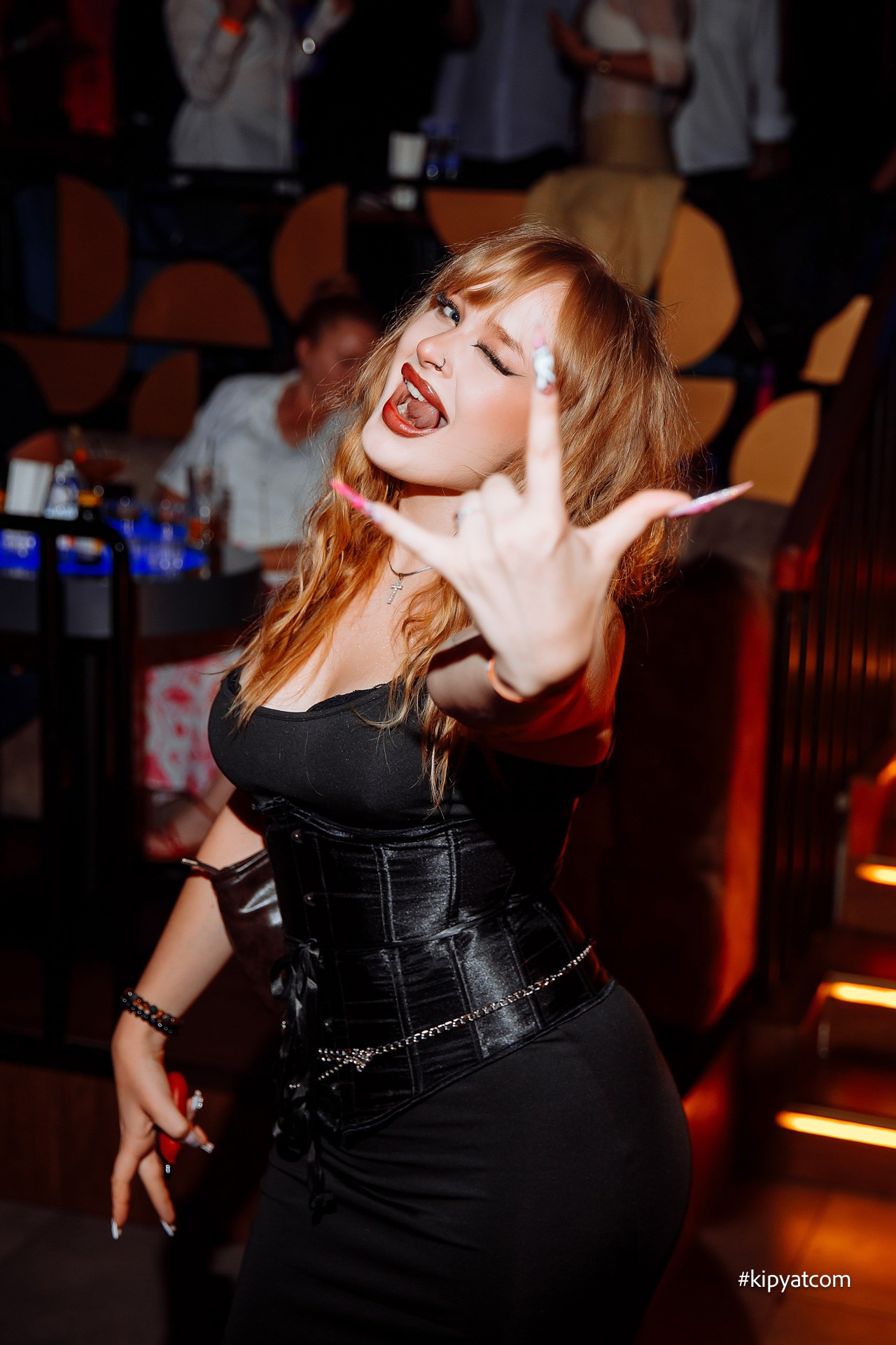 Поиск. Астана Кипятком