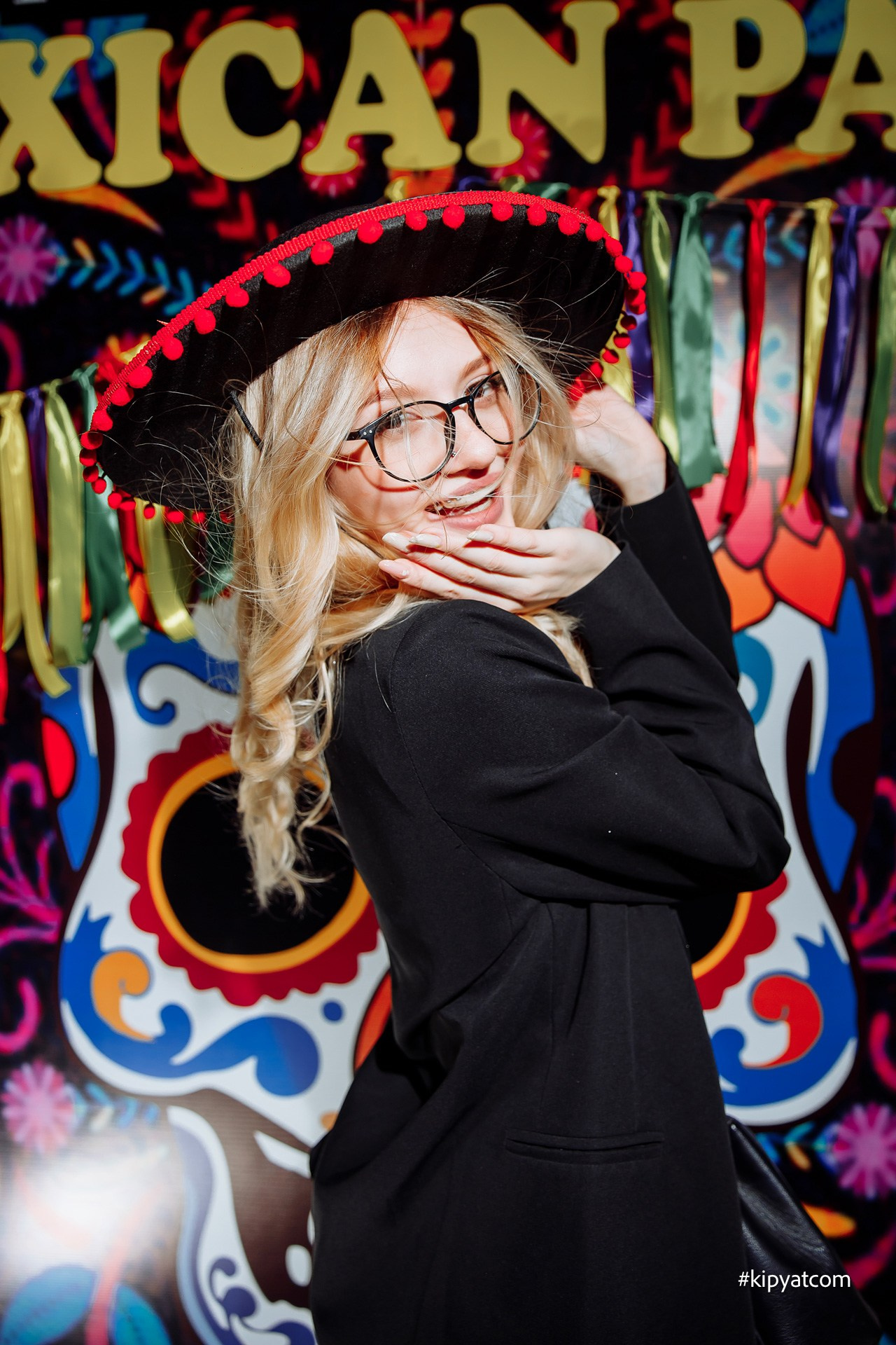 Поиск. Астана Кипятком