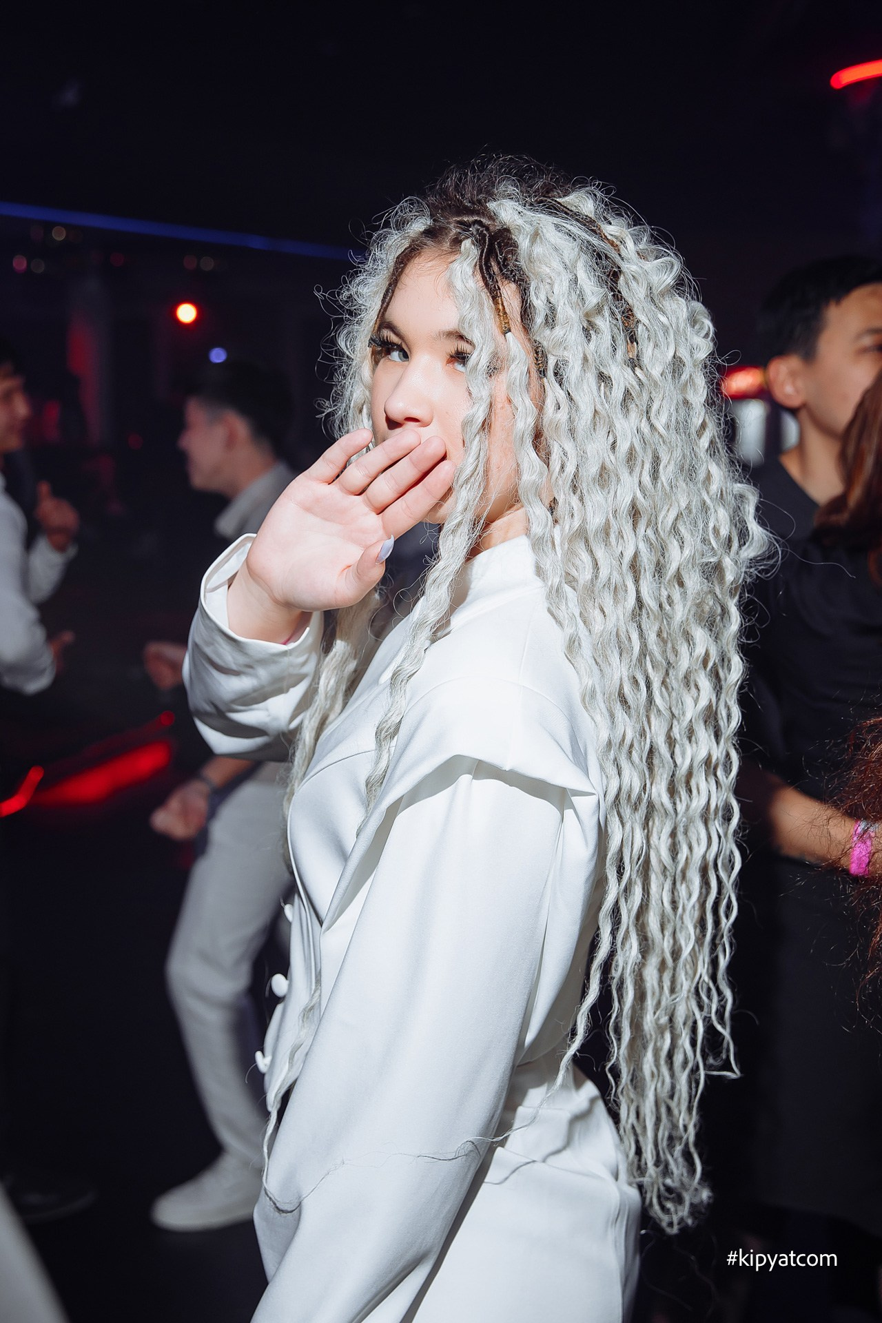 Поиск. Астана Кипятком