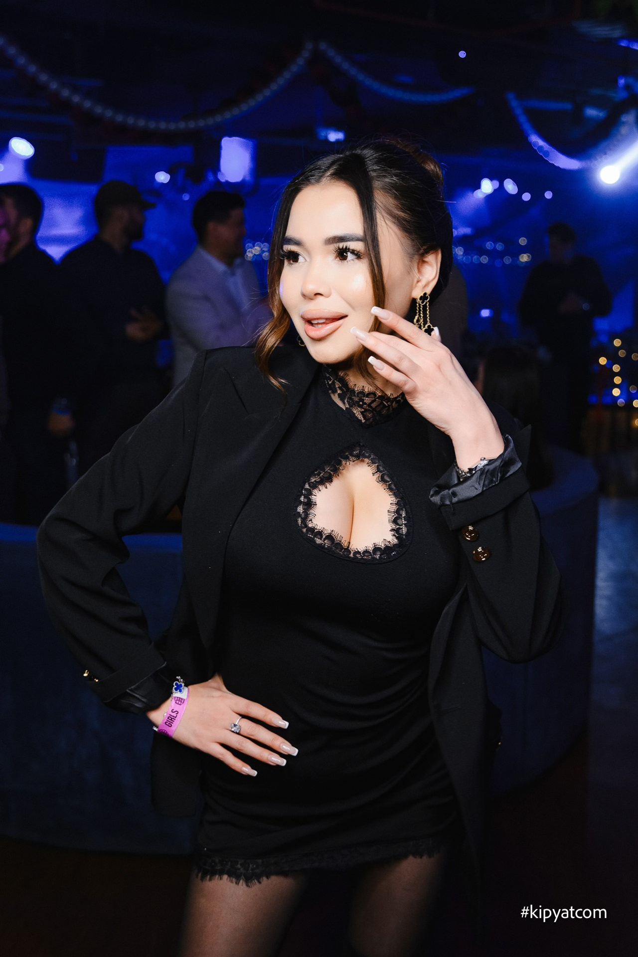 The Bus. Астана Кипятком