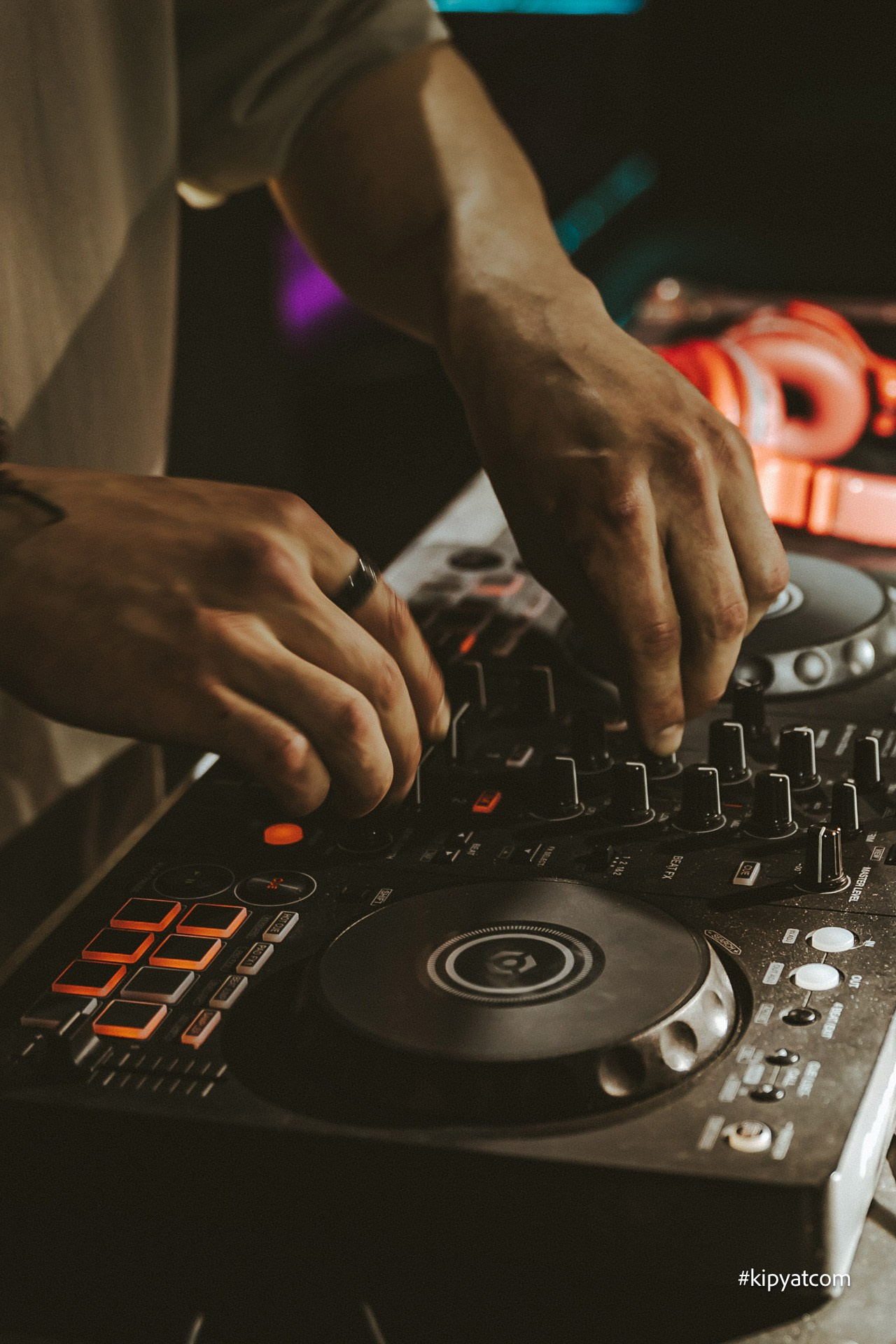 Поиск. Астана Кипятком