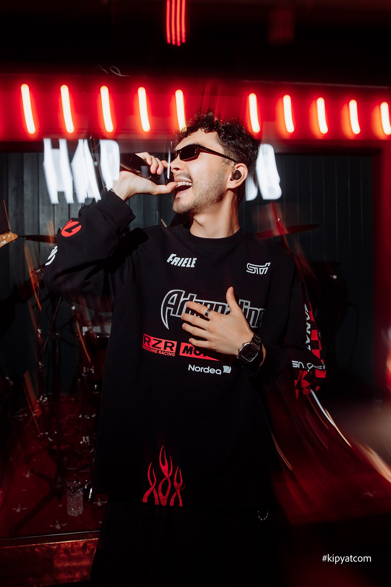 Поиск. Астана Кипятком