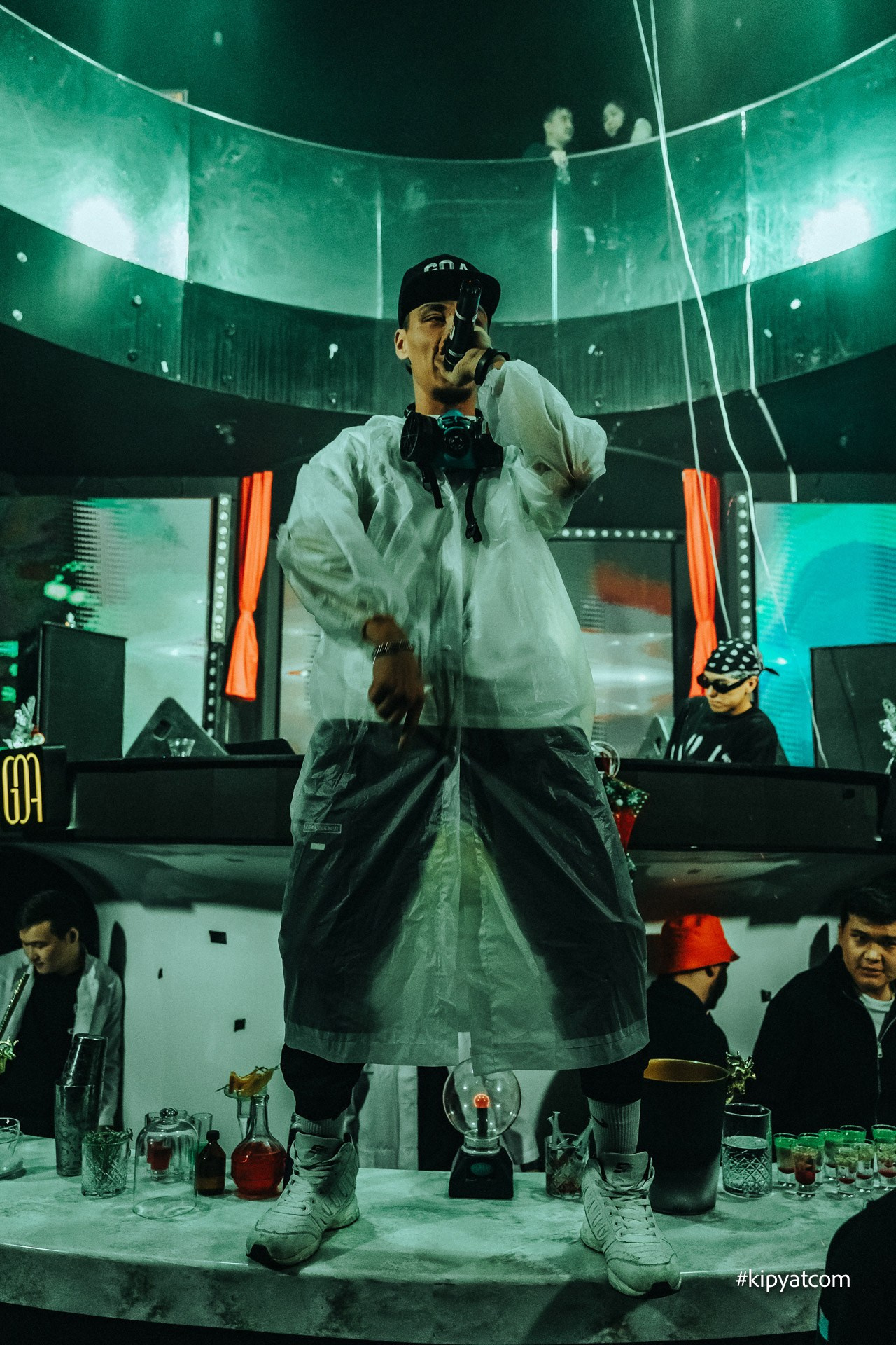 Поиск. Астана Кипятком