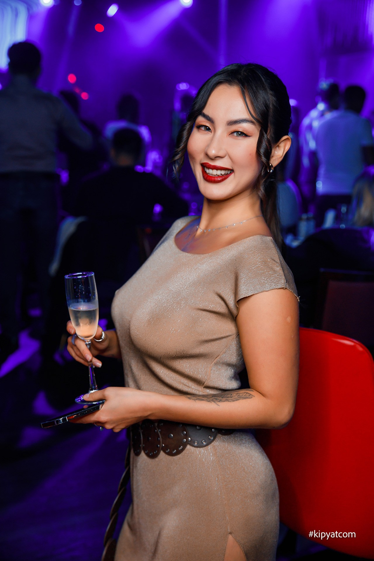 Поиск. Астана Кипятком