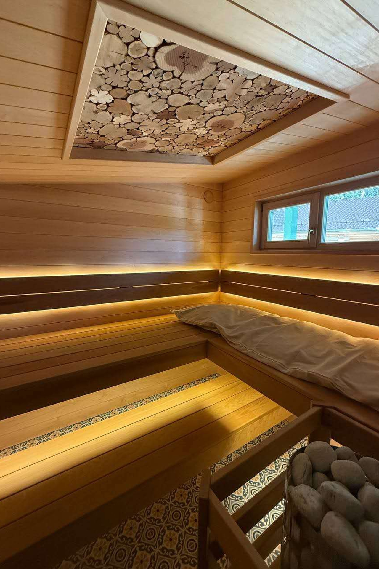 Сауна из&nbsp;ольхи и&nbsp;электрокаменкой с&nbsp;Wi-Fi