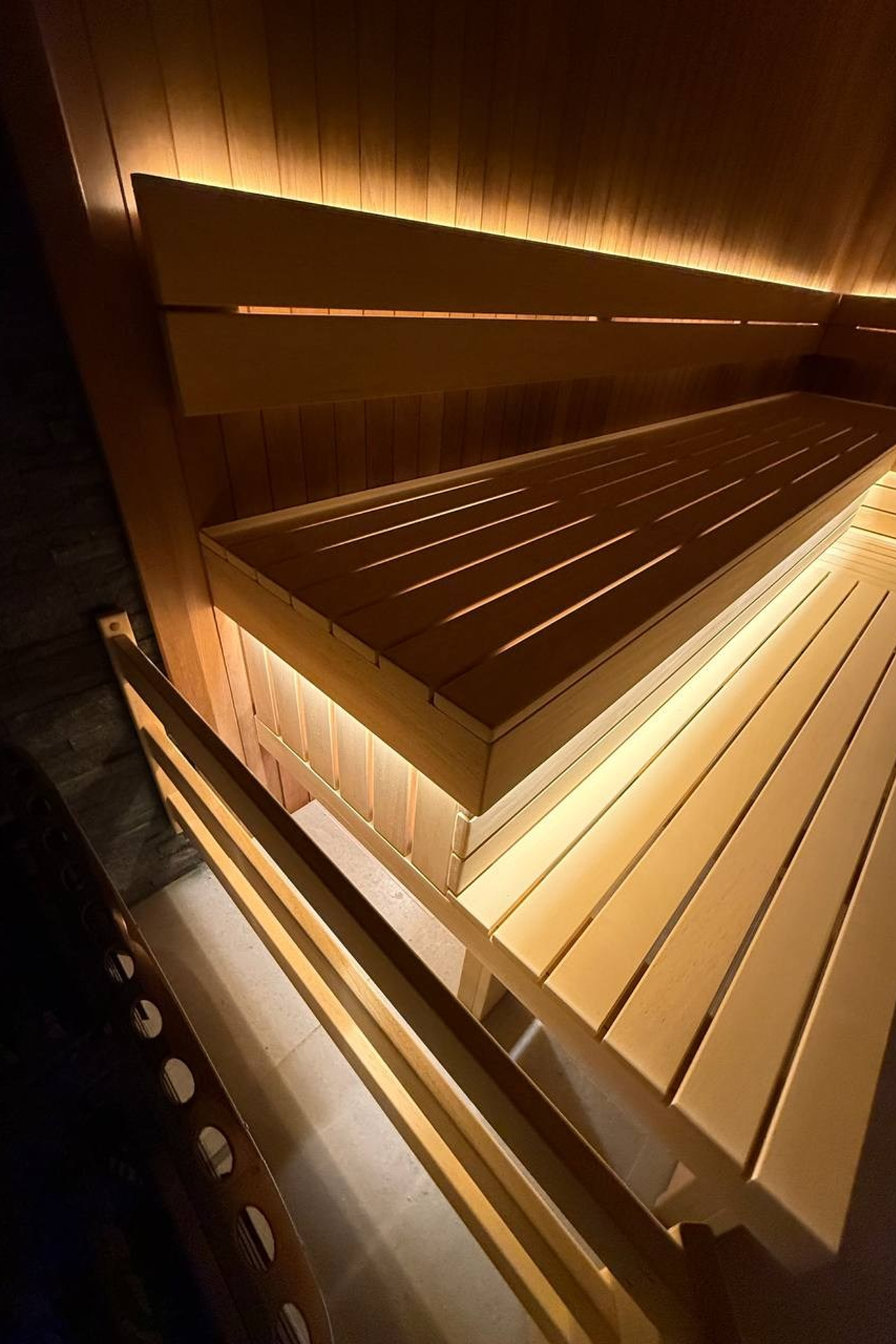 Сауна для спортзала с&nbsp;печью Harvia Profi 26 кВт