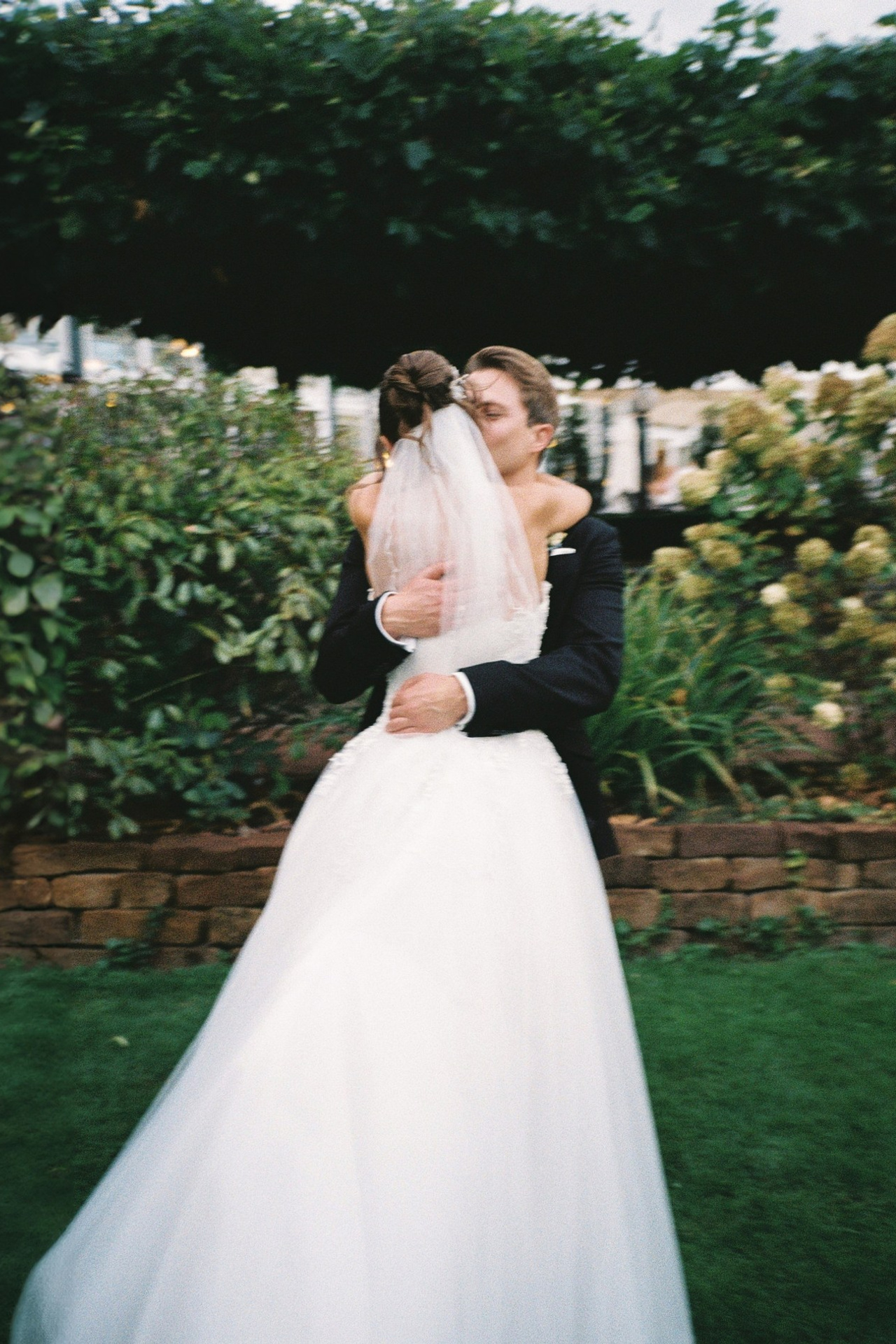 FEEDBACK. Galina and Nikita Bykovets, a wedding photographer and videographer duo in Germany