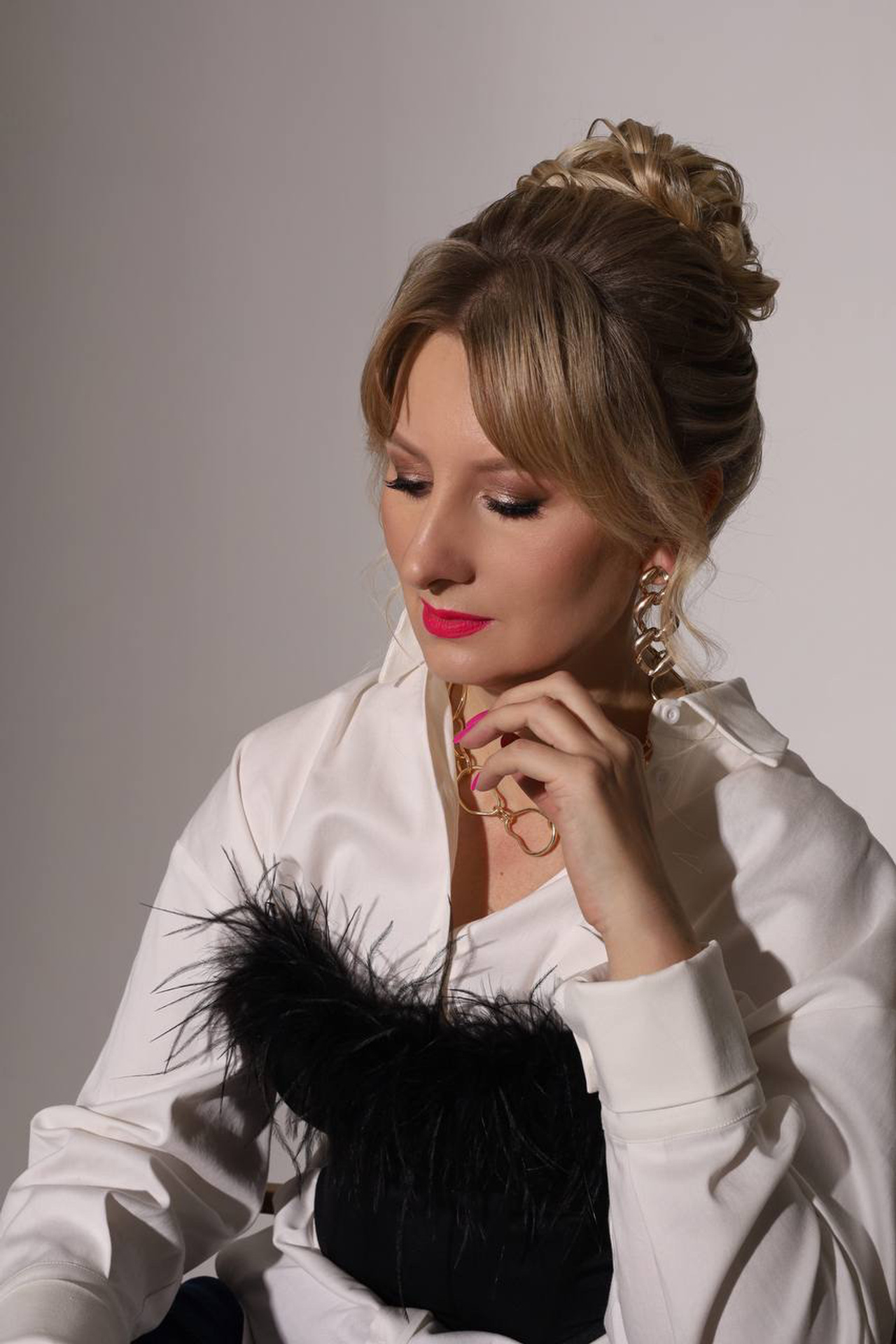 Свадебный стилист- визажист Валерия Гребень. Портфолио. Фотографии. Свадебный стилист, визажист в Серпухове, Москве