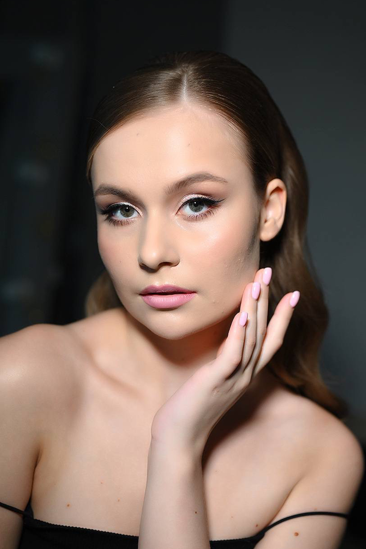 Свадебный стилист- визажист Валерия Гребень. Портфолио. Фотографии. Свадебный стилист, визажист в Серпухове, Москве