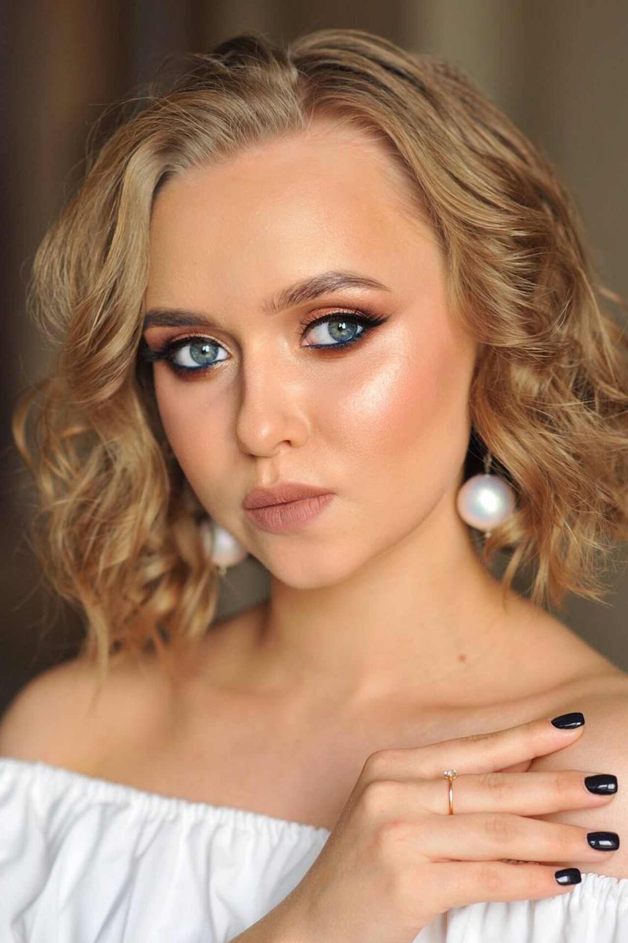 Свадебный стилист- визажист Валерия Гребень. Портфолио. Фотографии. Свадебный стилист, визажист в Серпухове, Москве