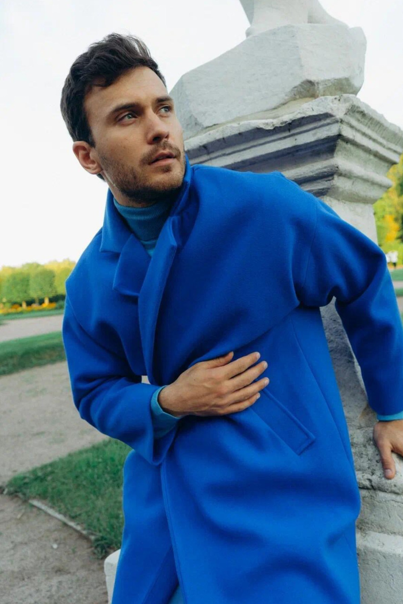 Организуем выездную предметную съемку одежды для вашего склада/офиса в Москве силами фотографа