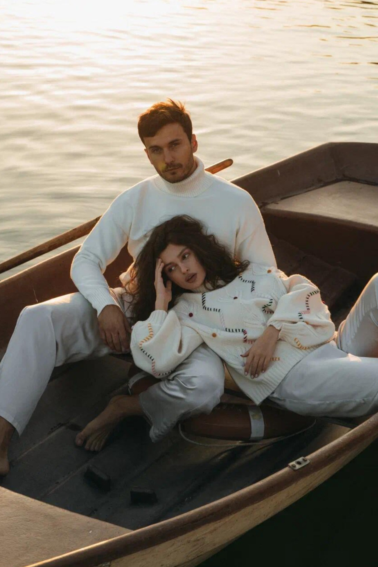 Организуем предметную съемку одежды в Москве: от детской куртки до вечернего платья