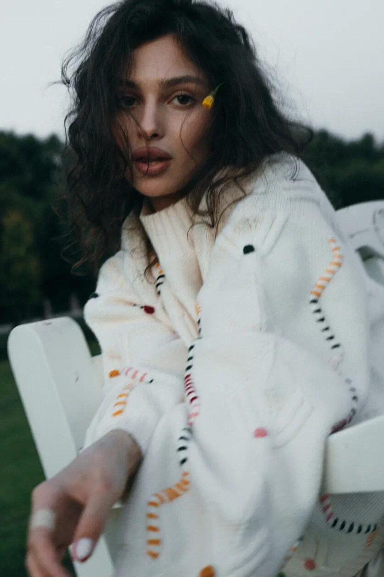 Организуем предметную съемку одежды в Москве: фотограф, который знает все о свете на белом фоне