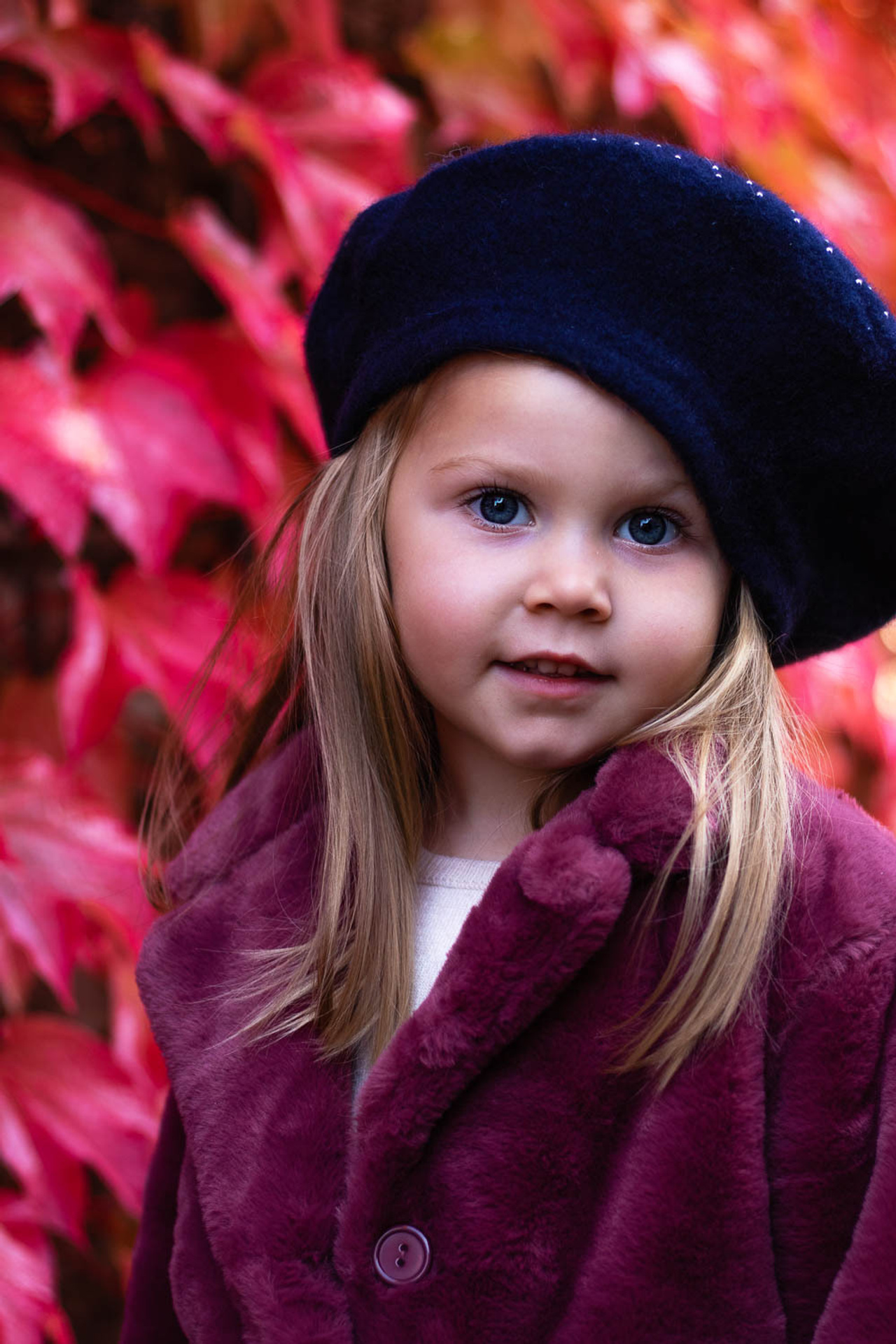 Flower dreams, Seda’s spring photoshoot. Family, Children and Business photographer in Belgium
