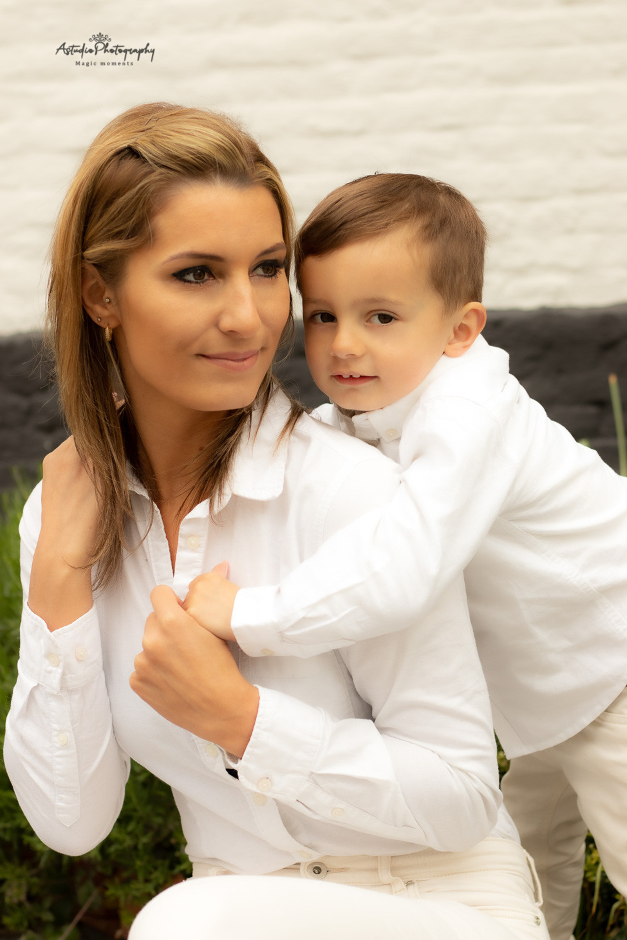 Two princesses. Family, Children and Business photographer in Belgium