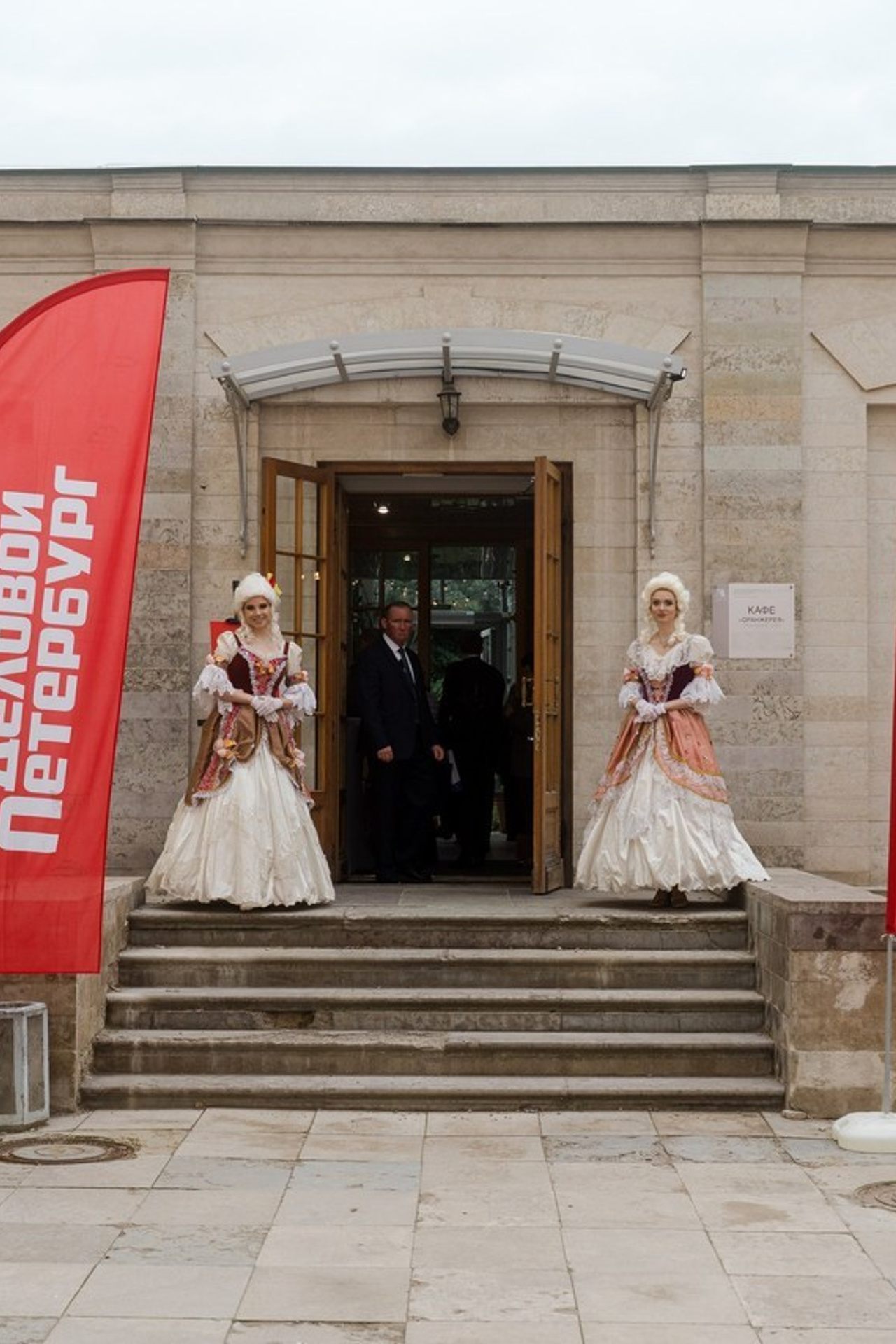ОТЗЫВЫ О СВАДЕБНОМ ФОТОГРАФЕ В СПБ — ОТЗЫВЫ О СВАДЕБНОМ ВИДЕОГРАФЕ В М. Фотограф и видеограф Виктор Пати