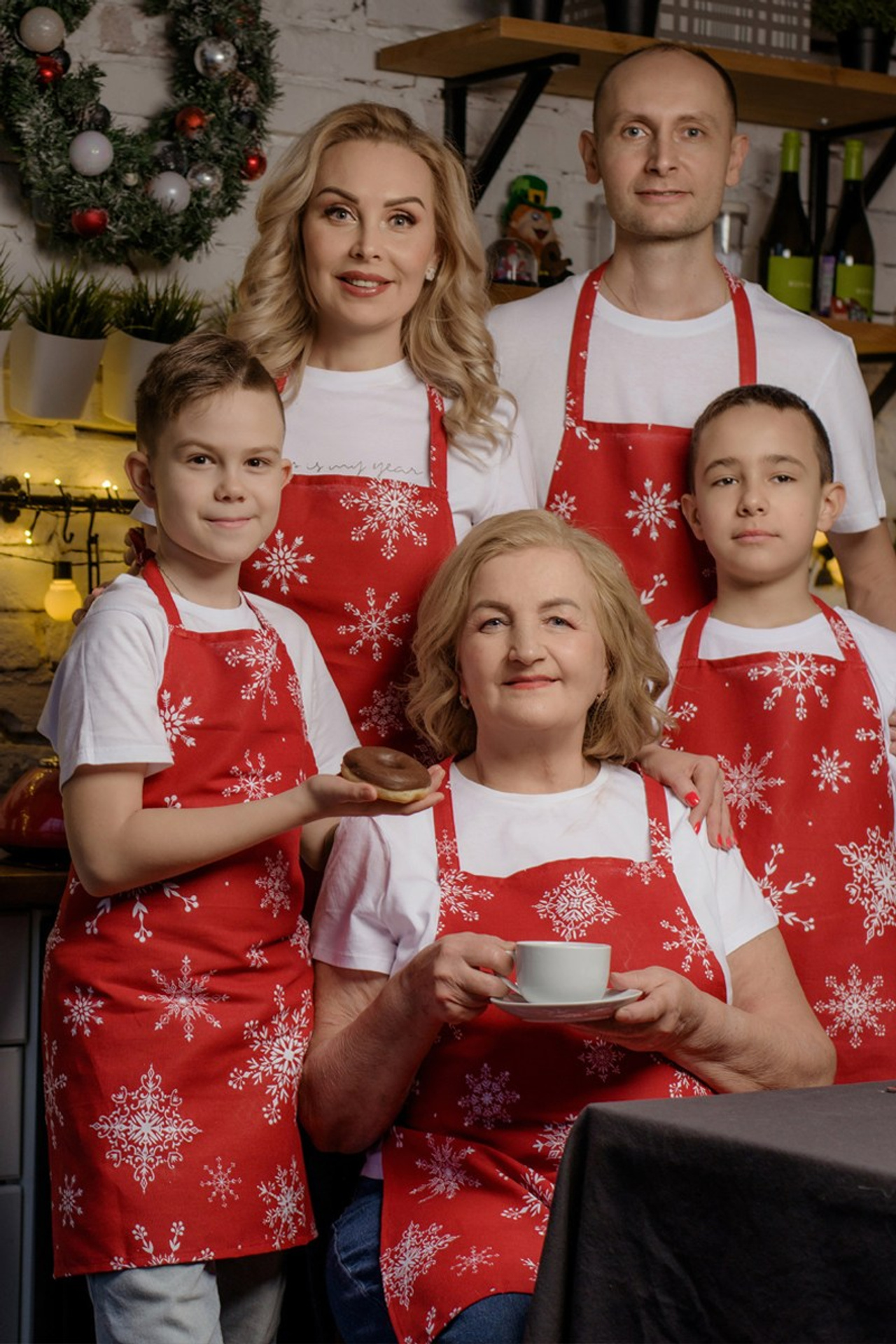 Зимняя фотосессия в парке с собакой. Фотограф Москва: тематическая фотосессия с подбором образа