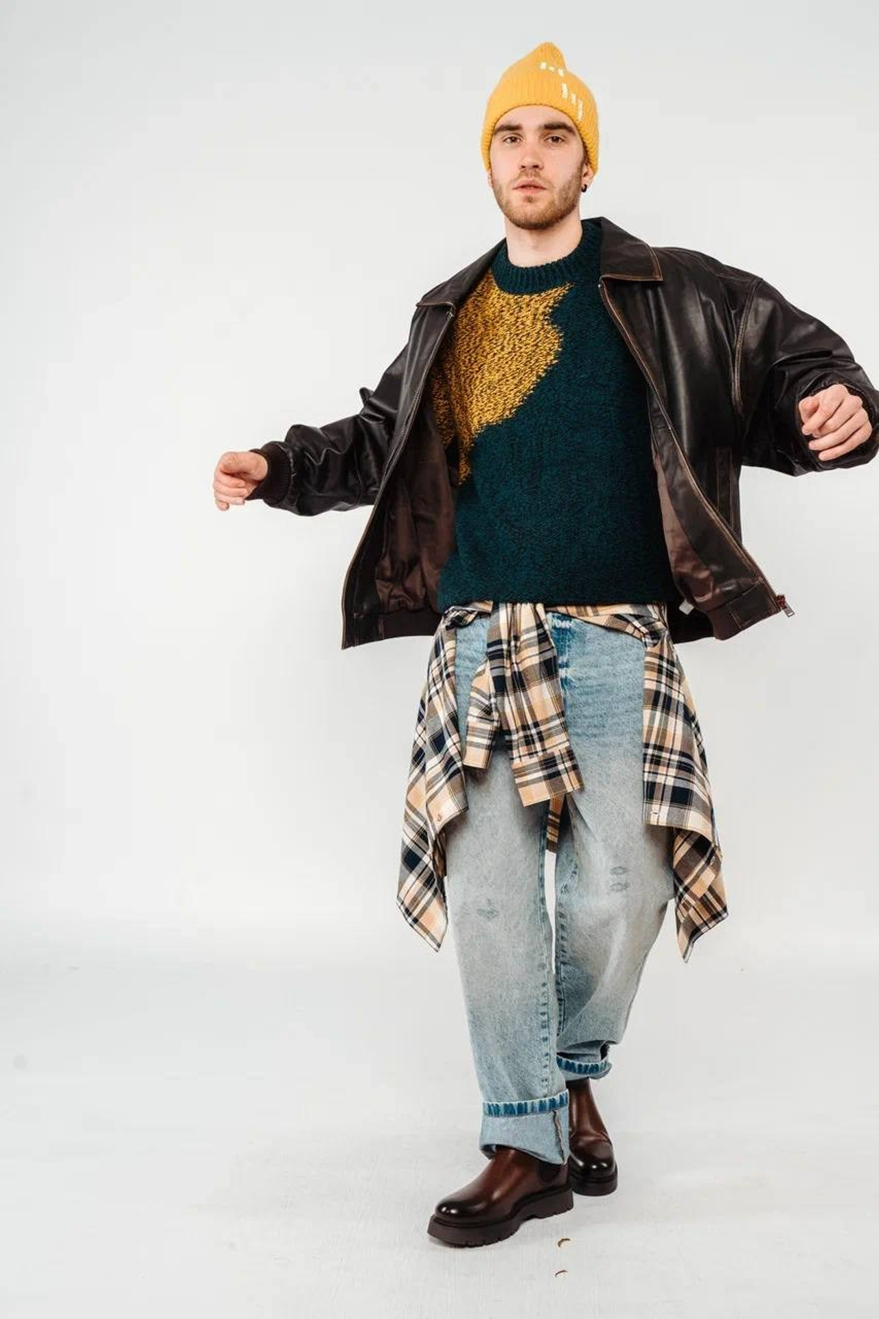 Lookbook для ТРК «Галерея»