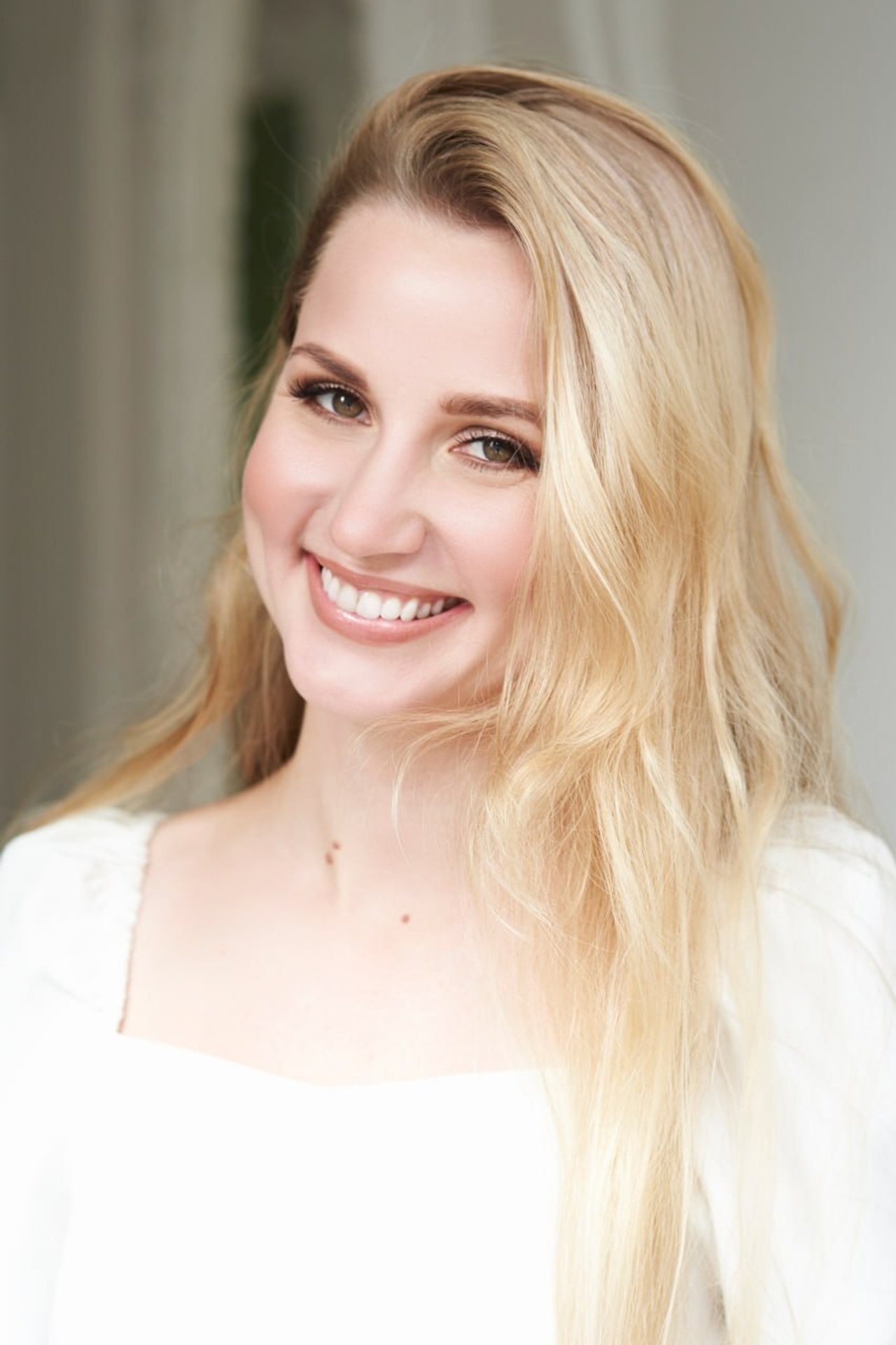 Фотосессия для контента. Бренд фотограф в Санкт-Петербурге Оля Черных