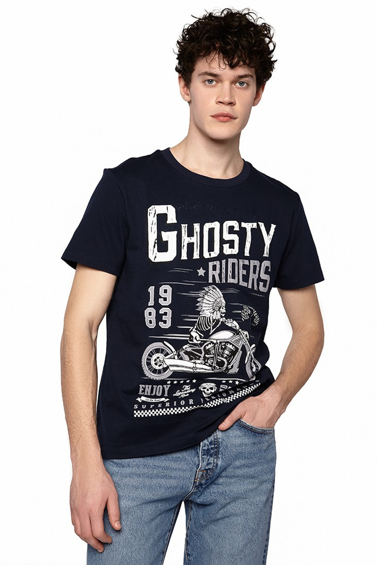 Маркетплейс. Фотограф в Москве Тим Чейз