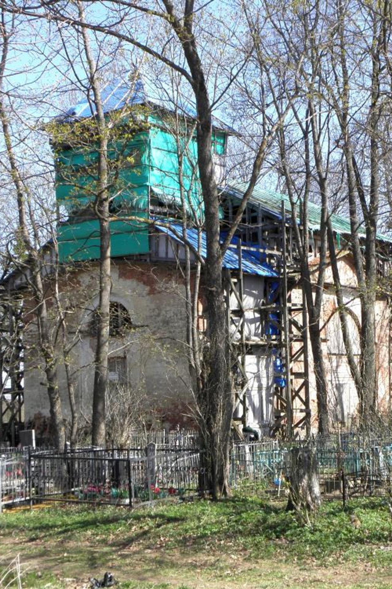 Церковь во имя Святой Троицы в д. Васильково. История Назиевского городского поселения