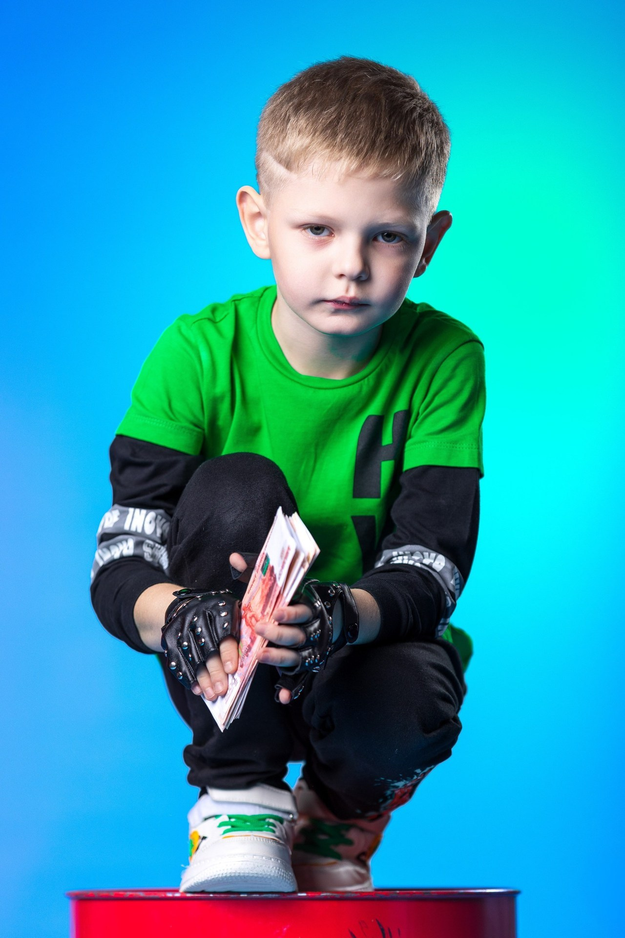 Выпускные альбомы Геленджик. Выпускные альбомы Архипо-Осиповка. Выпускные альбомы Новороссийск. Выпускные альбомы Краснодар. Выпускные альбомы Геленджик, Новороссийск, Краснодар, Туапсе