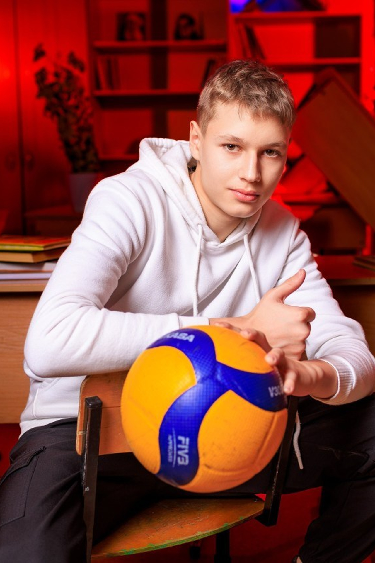 Выпускные альбомы Геленджик. Выпускные альбомы Архипо-Осиповка. Выпускные альбомы Новороссийск. Выпускные альбомы Краснодар. Выпускные альбомы Геленджик, Новороссийск, Краснодар, Туапсе