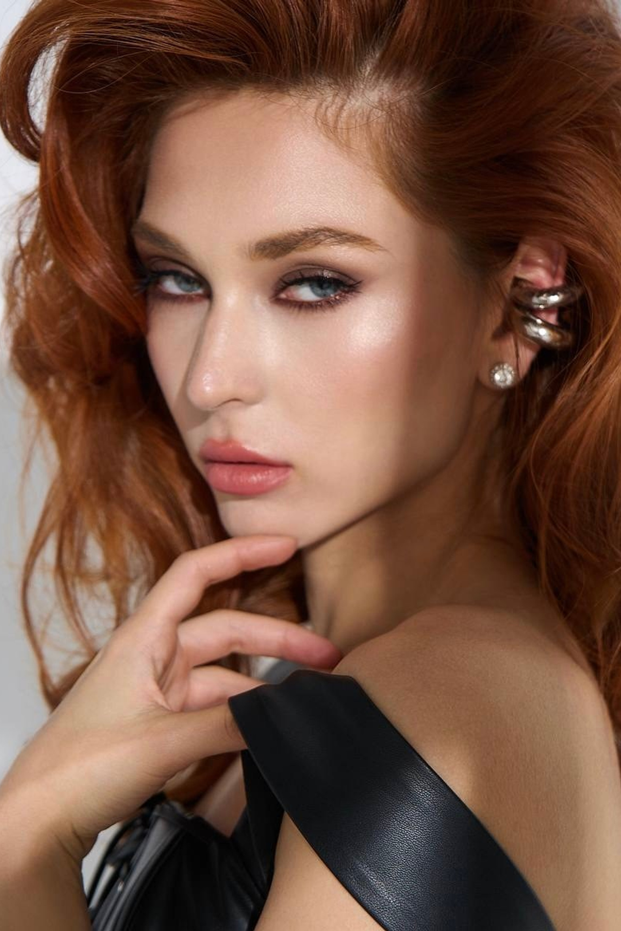 Women. Fashion photographer