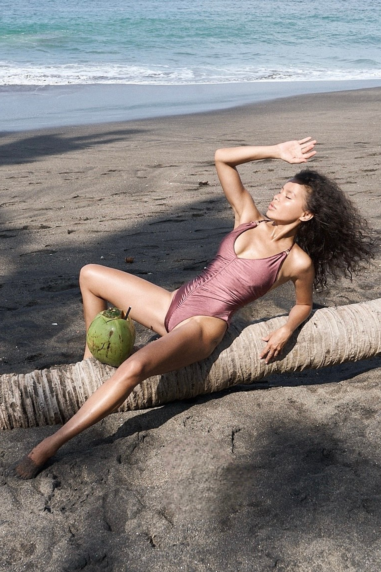 Women. Fashion photographer