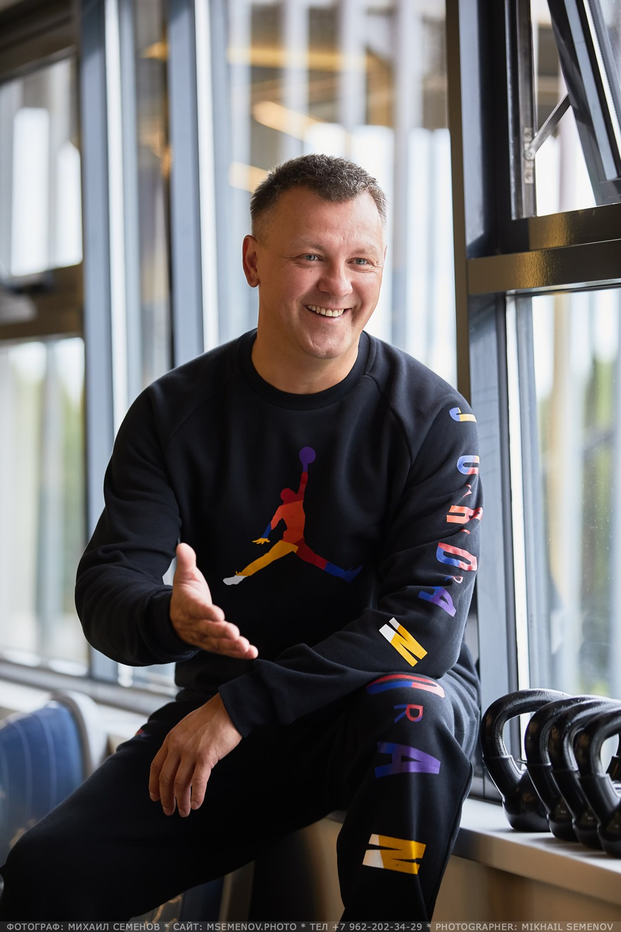 Рекламная фотосъемка для Инструктора