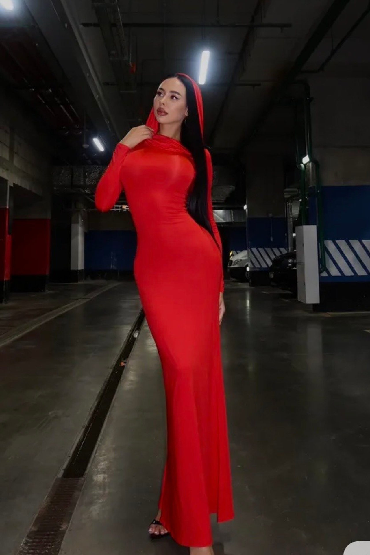 Платье красное. Tatya Lushchyk профессиональный фотограф в Минске. Фотосессия беременности и индивидуальные съемки