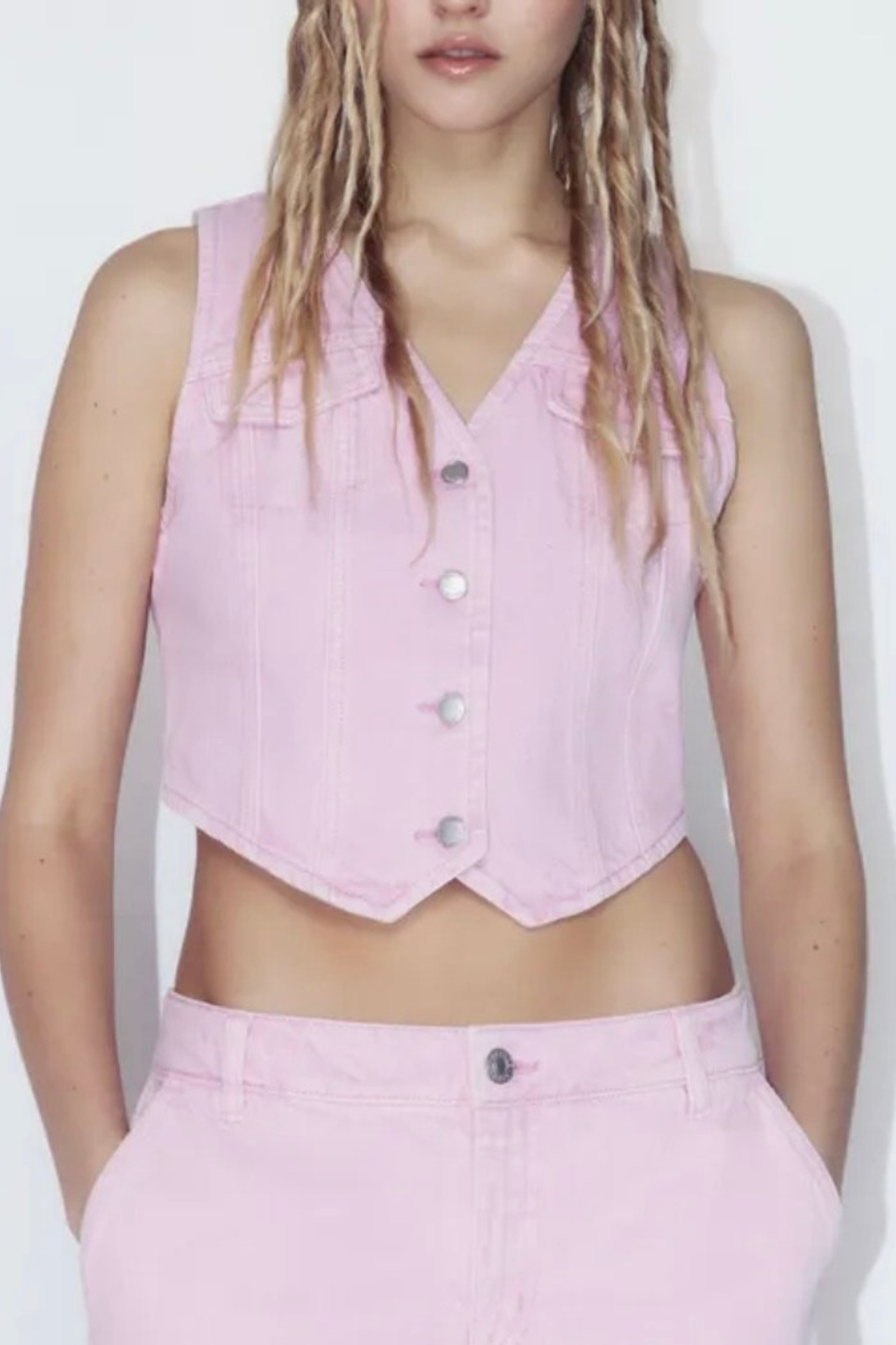 жилетка розовая