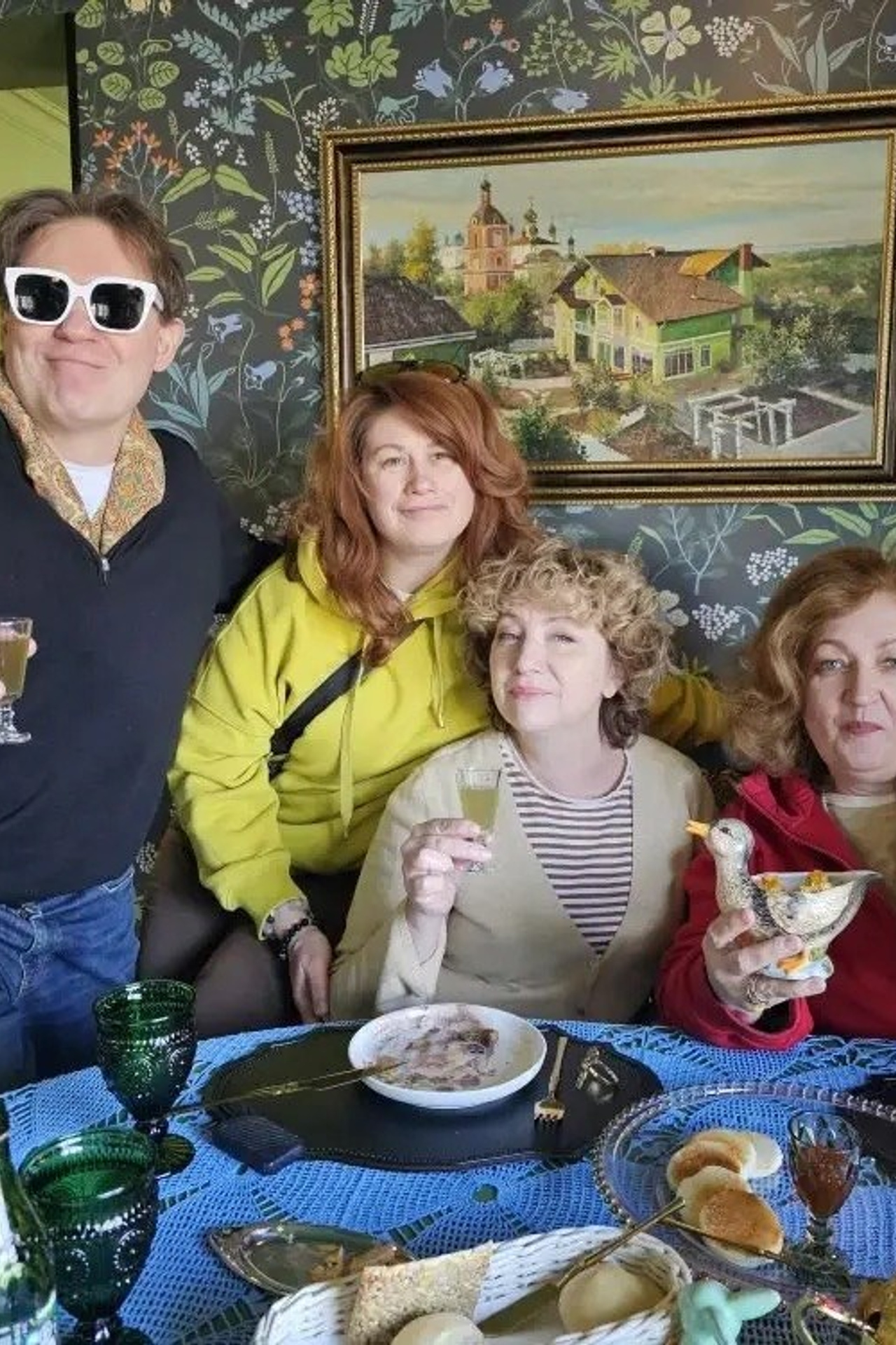 Триумфальная встреча в отеле МонАрх5*. Живописец Ирина Пинская