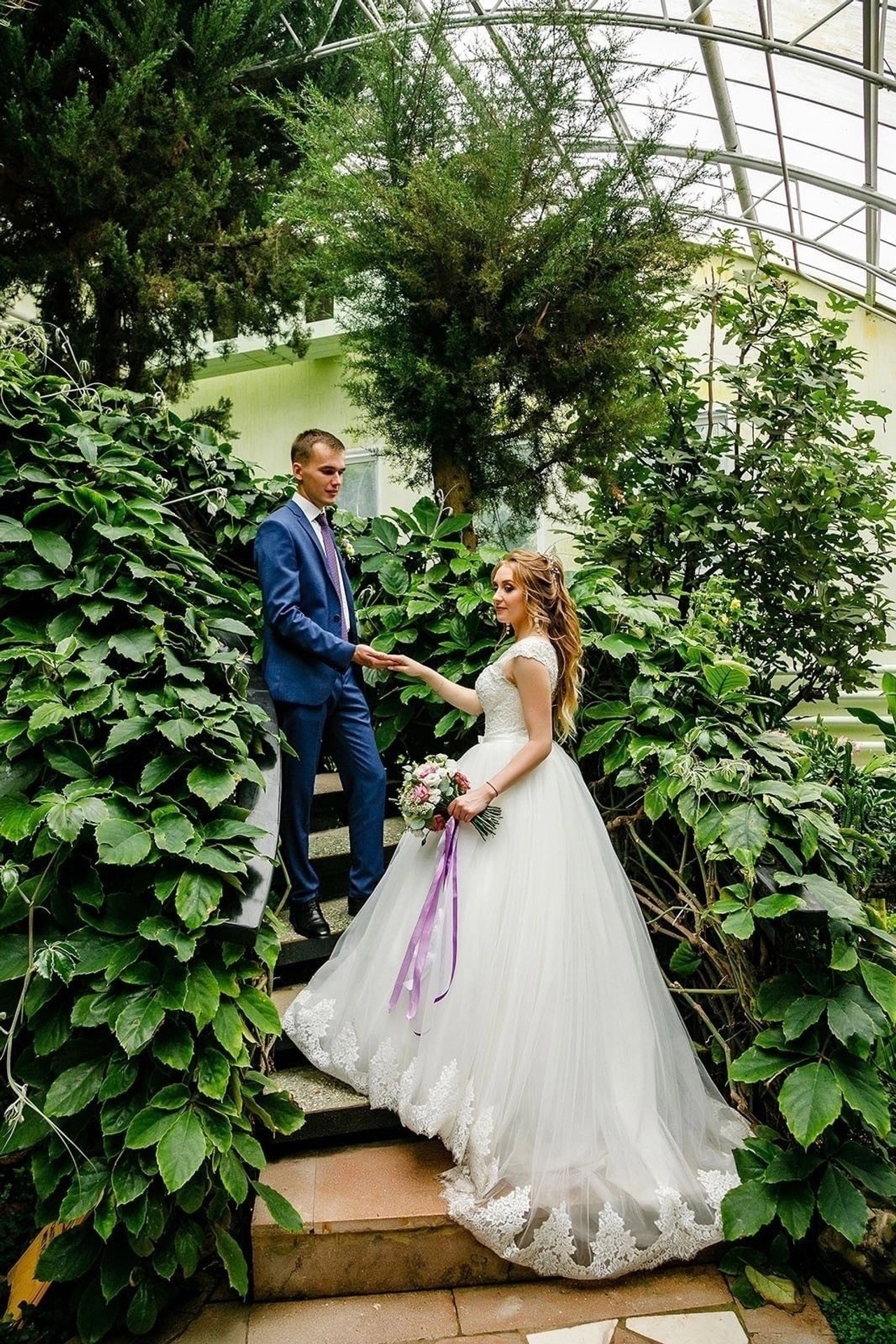 Моя рука в твоей руке, и пусть так будет всегда