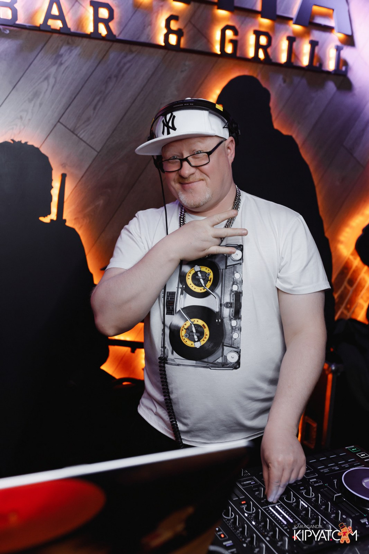 Пинта Bar & Grill на ул. Таттимбета. Кипятком Караганда