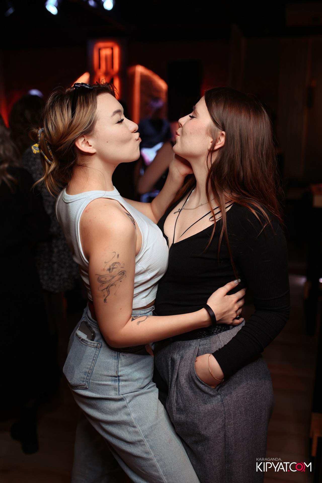 Поиск. Кипятком Караганда